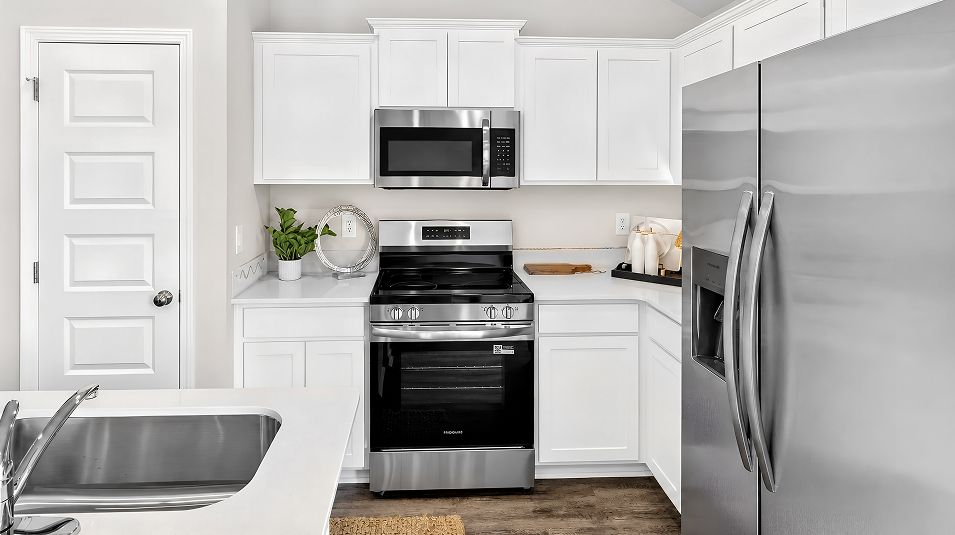 Mize Meadows Cooper Kitchen 1of3 F1
