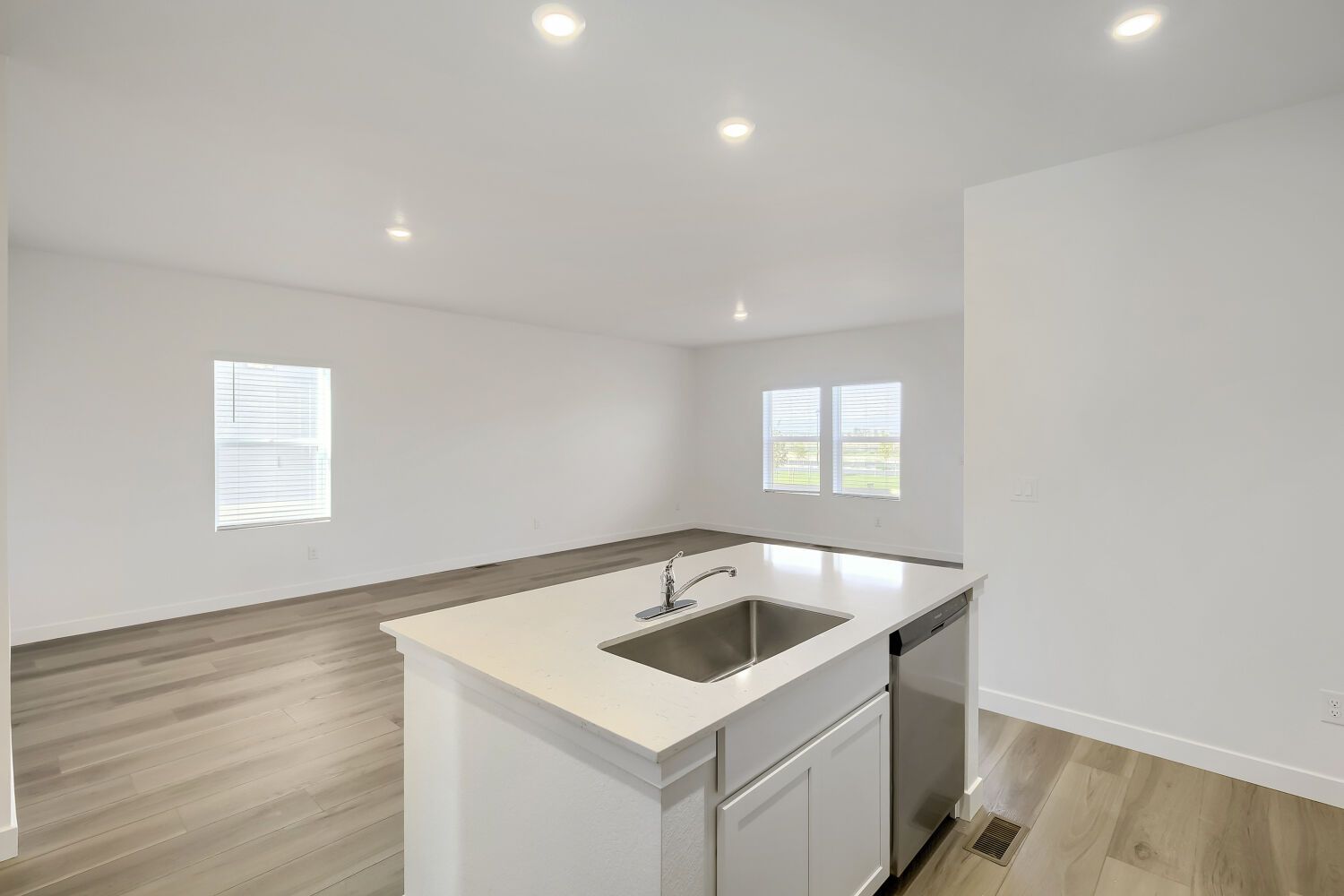 1756 Howling Dr Kitchen 2