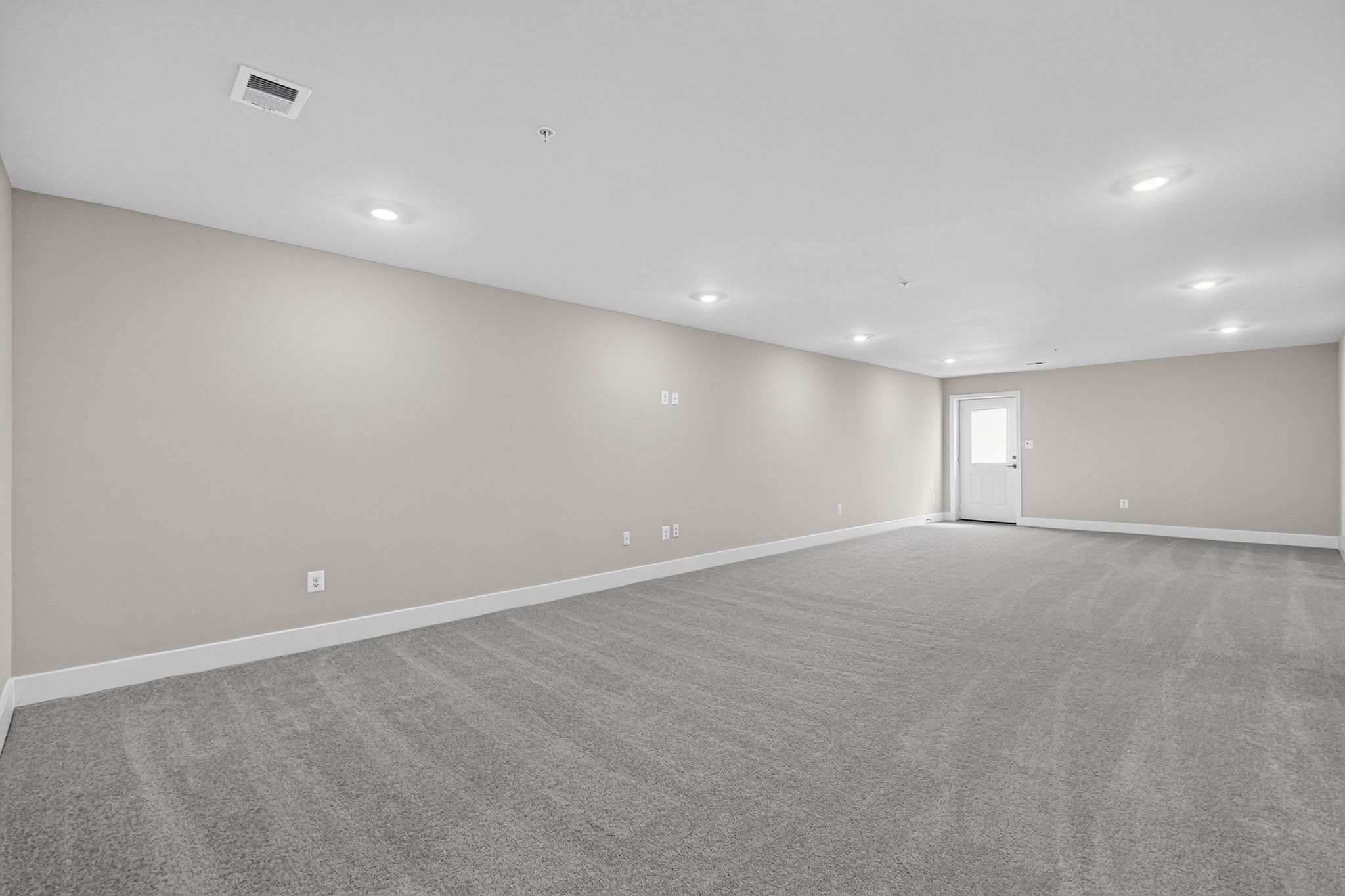 Heightsat Hunt Valley55+ Hamlin Rec Room 1of3 F0