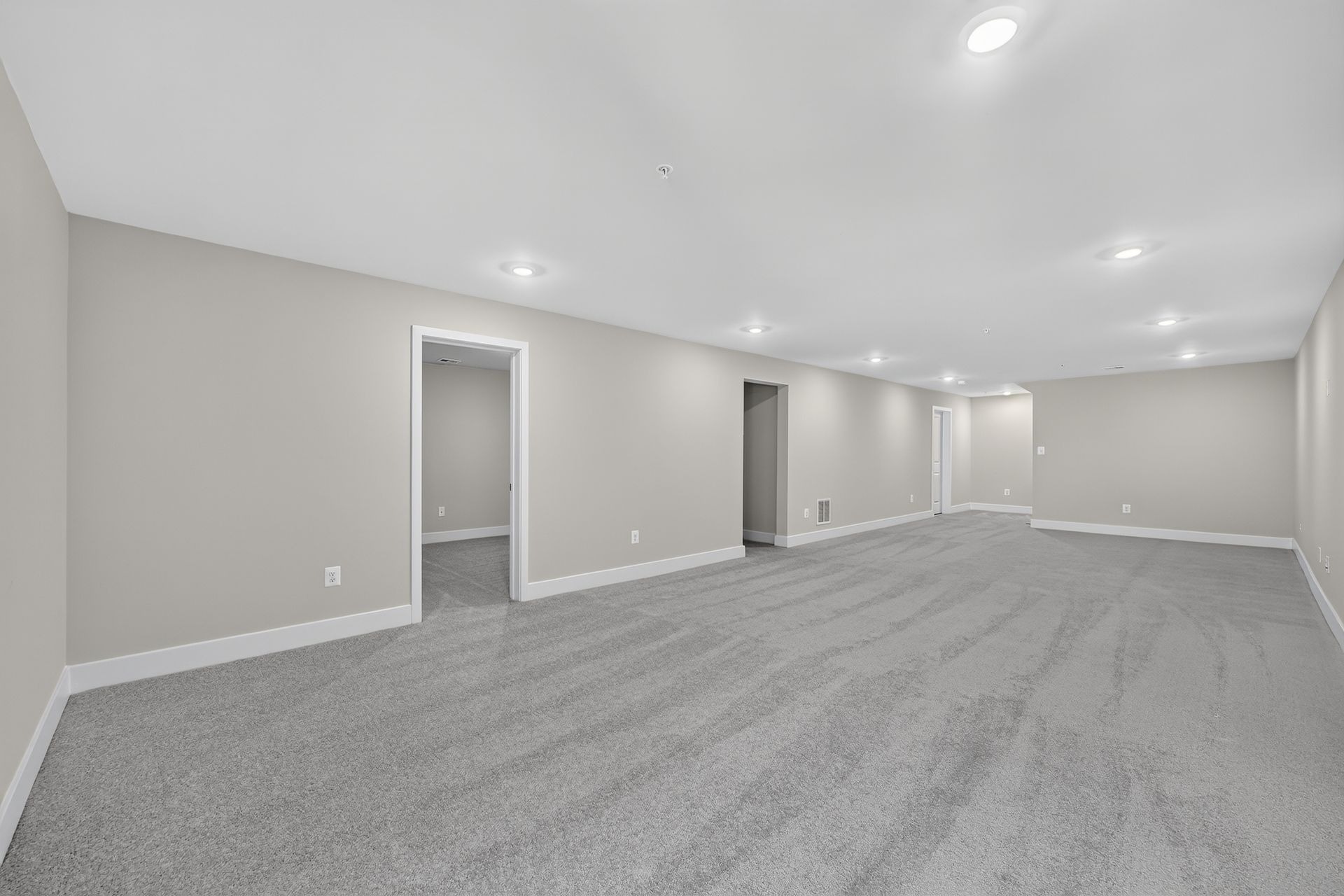 Heightsat Hunt Valley55+ Hamlin Rec Room 2of3 F0