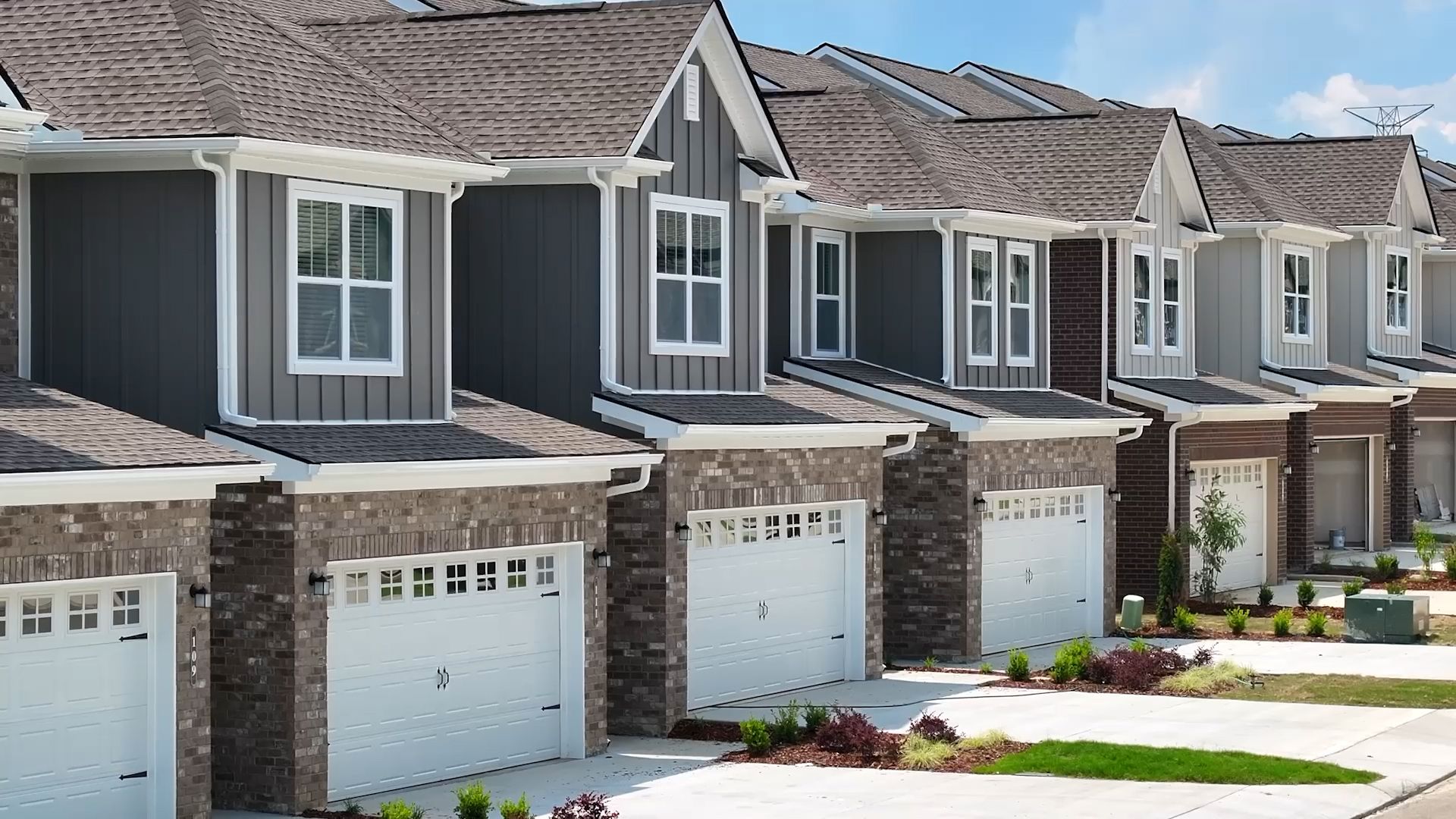 57053 Villages Greenhill 1