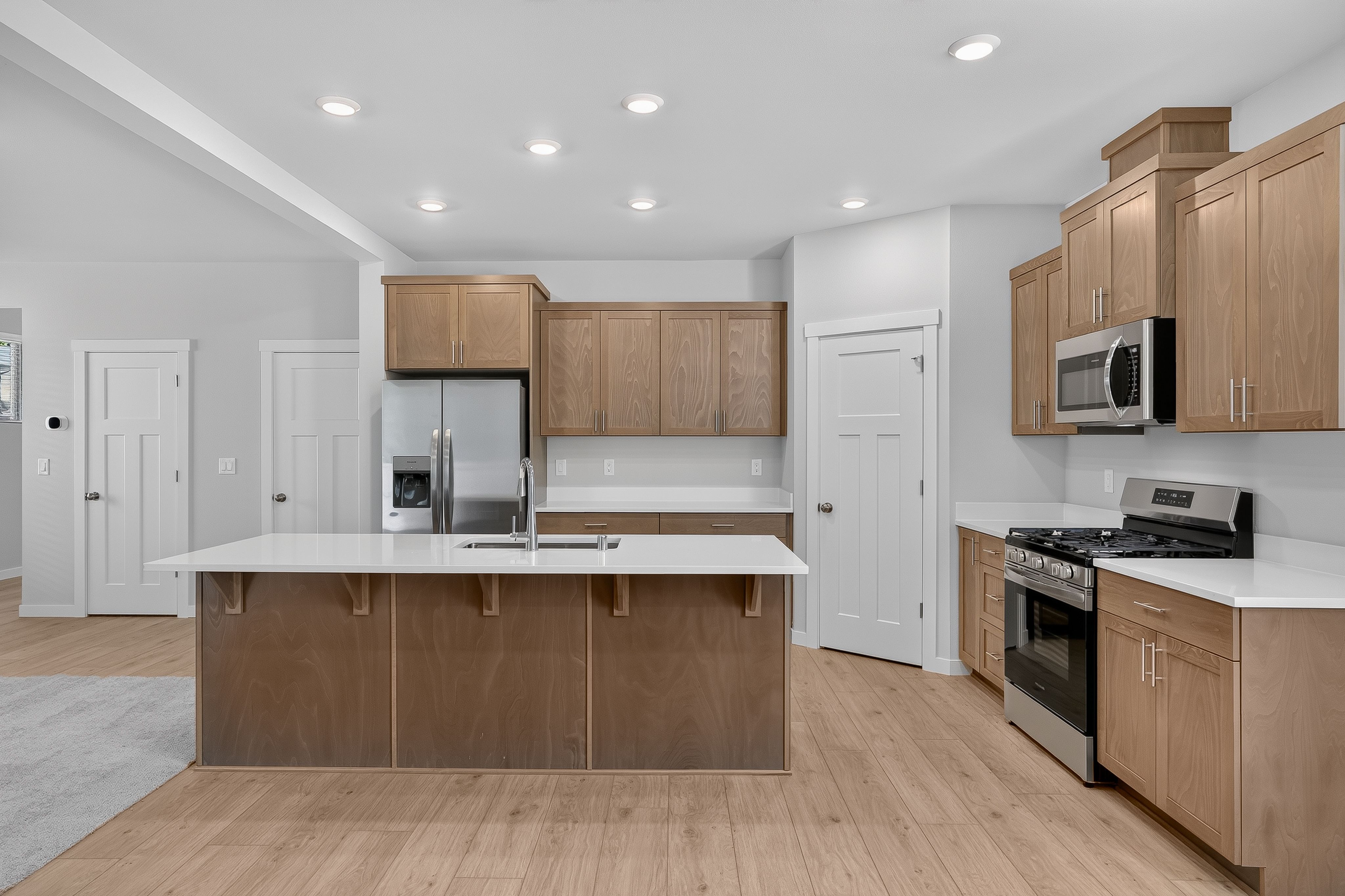 Heartwood Jasmine 16