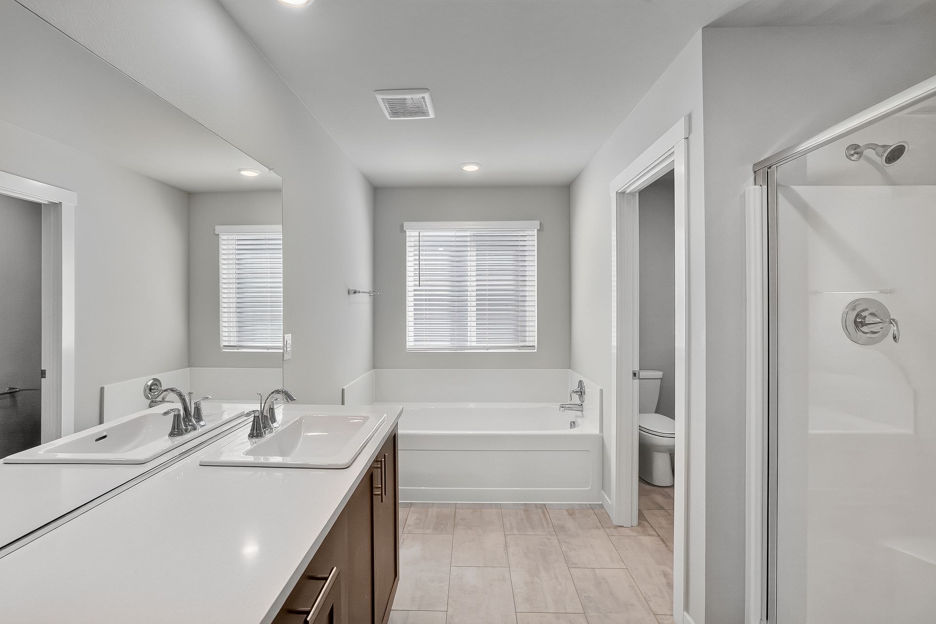 Heartwood Jasmine 29