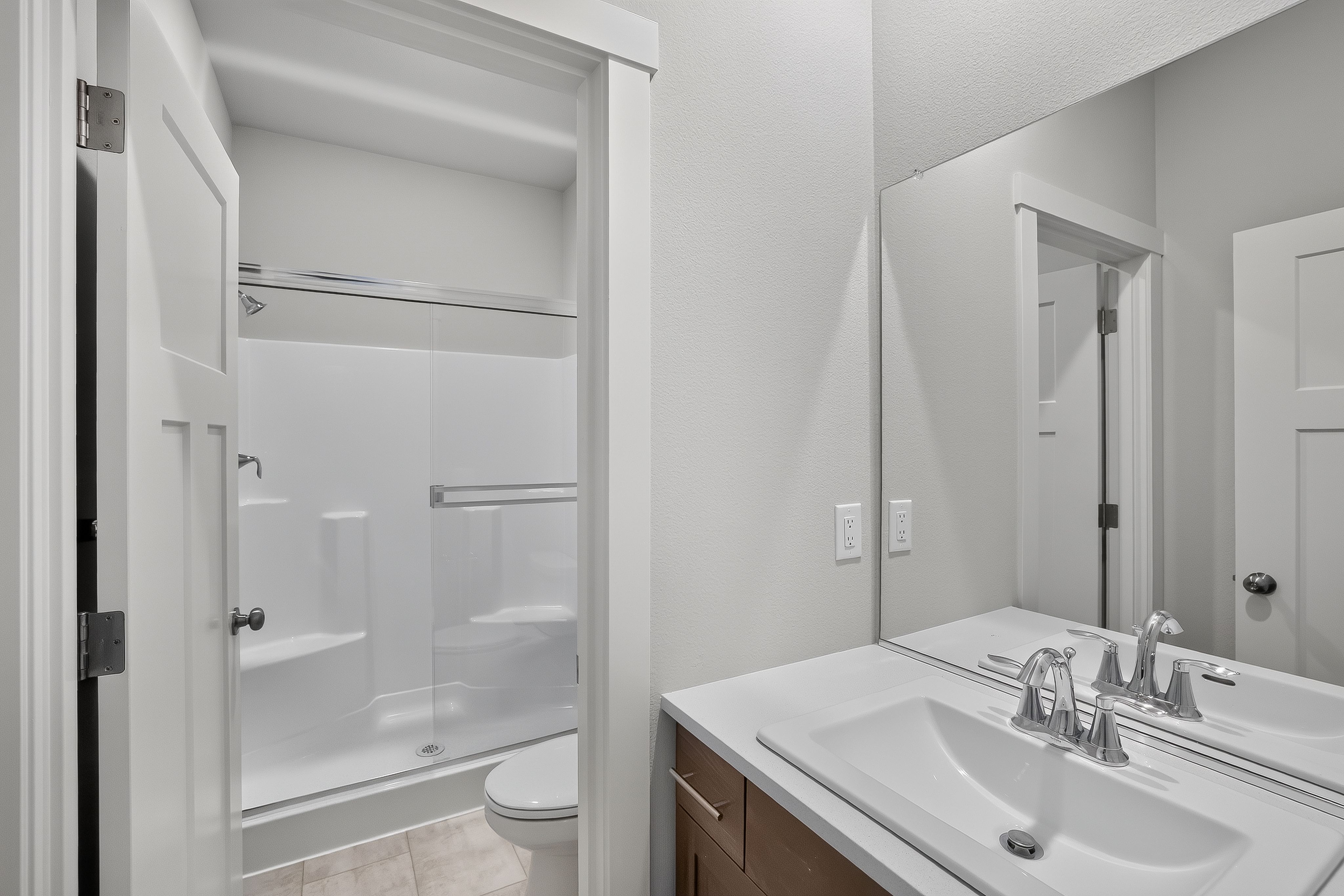 Heartwood Jasmine 26