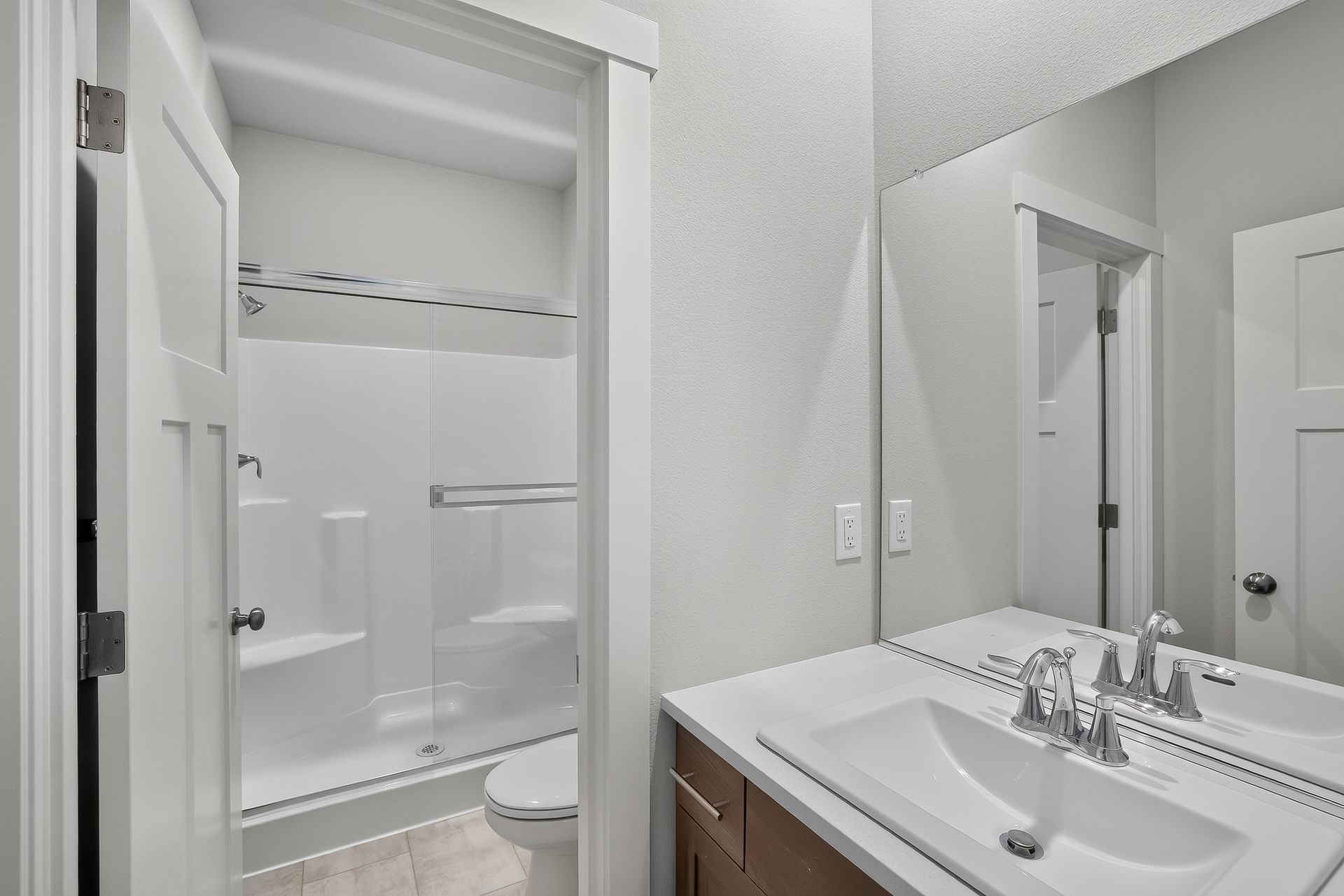 Heartwood Jasmine 26