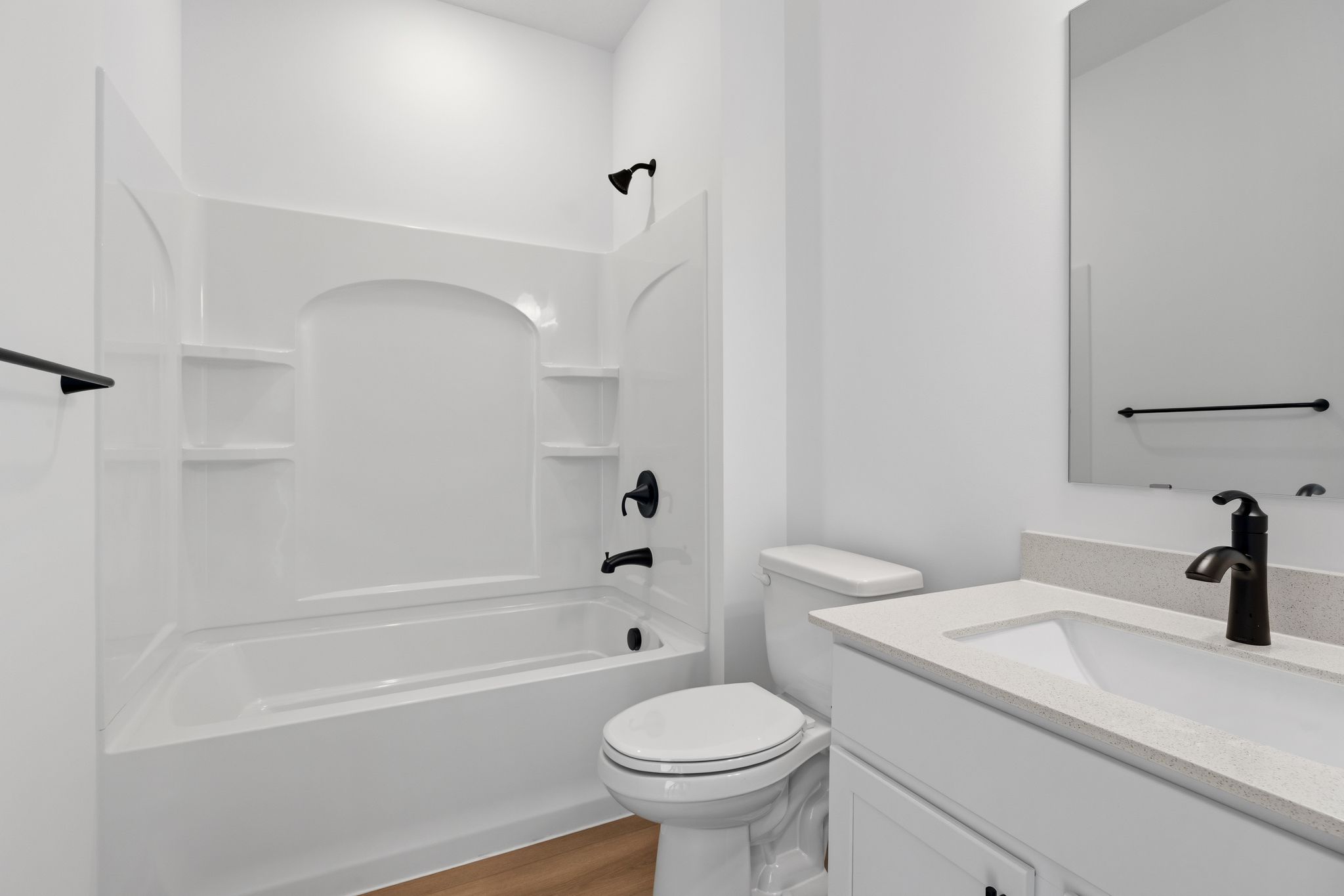 2 Tavera Corsica QMI H S7602 Bathroom F1
