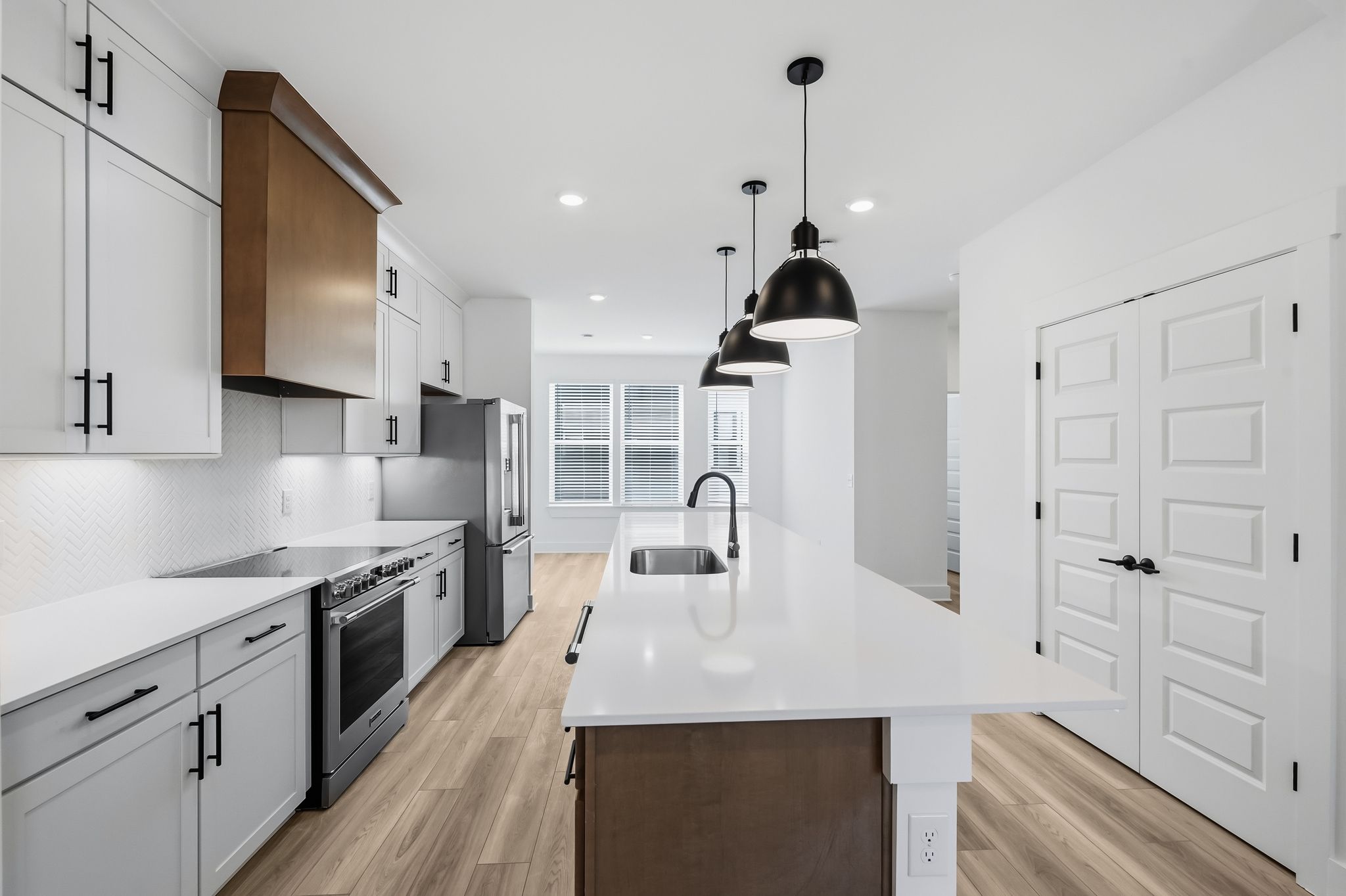 City Vista 24 Haggard 8