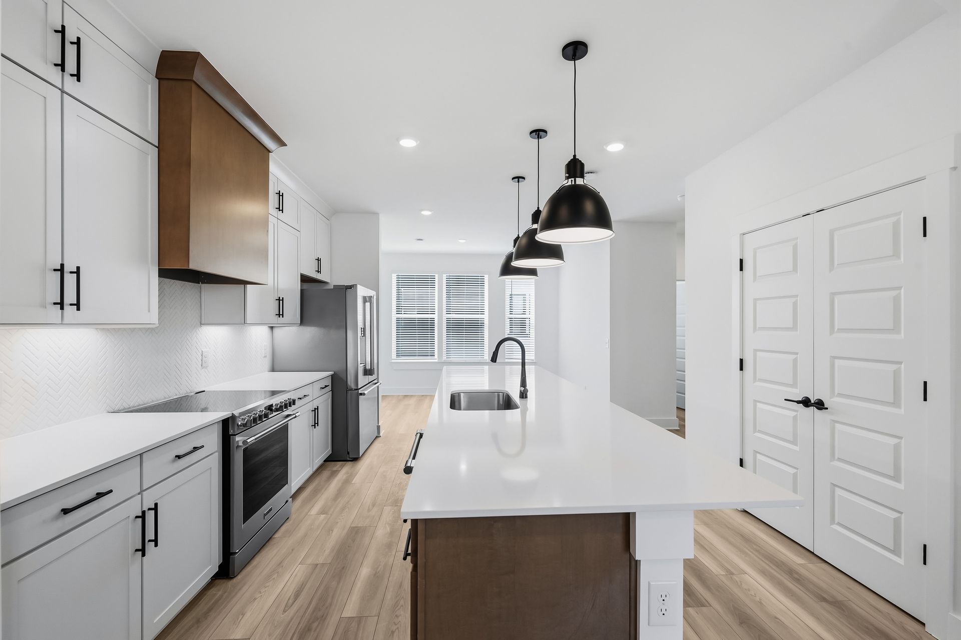 City Vista 24 Haggard 8