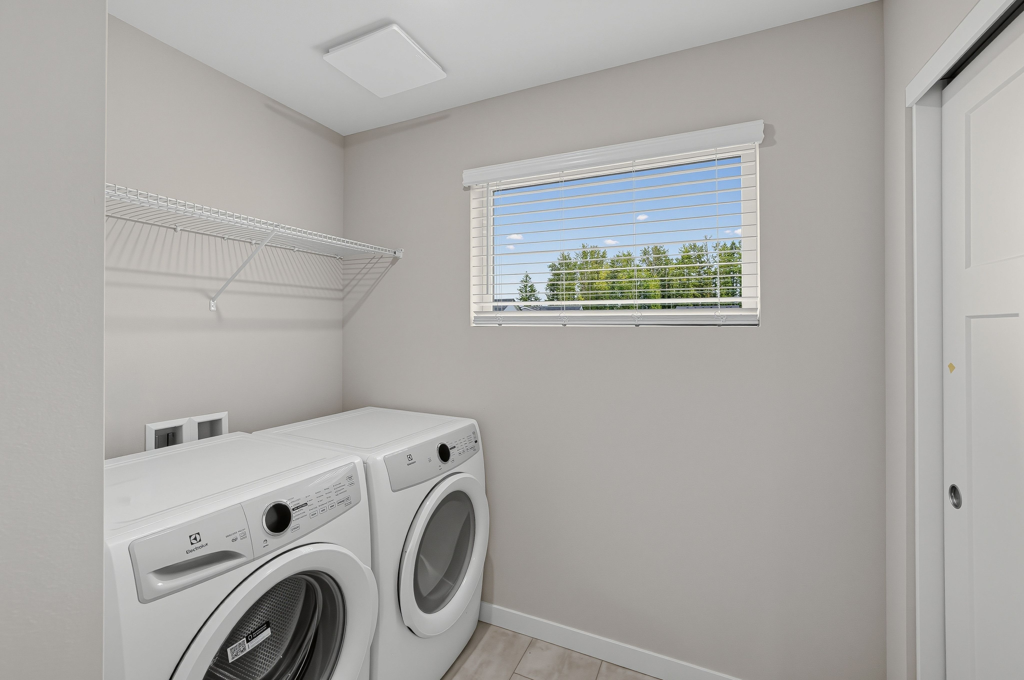 Heartwood Cypress 29