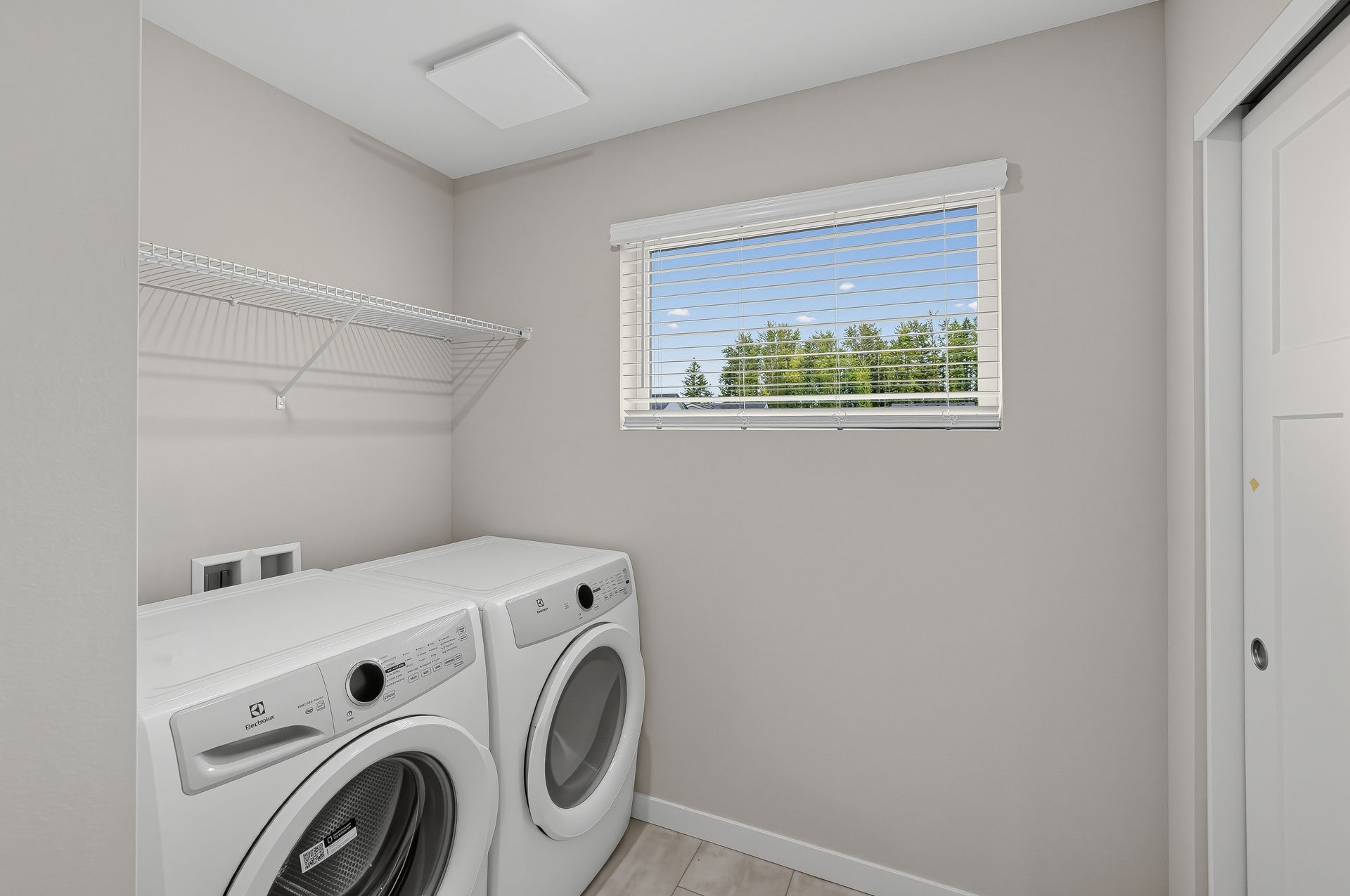 Heartwood Cypress 29