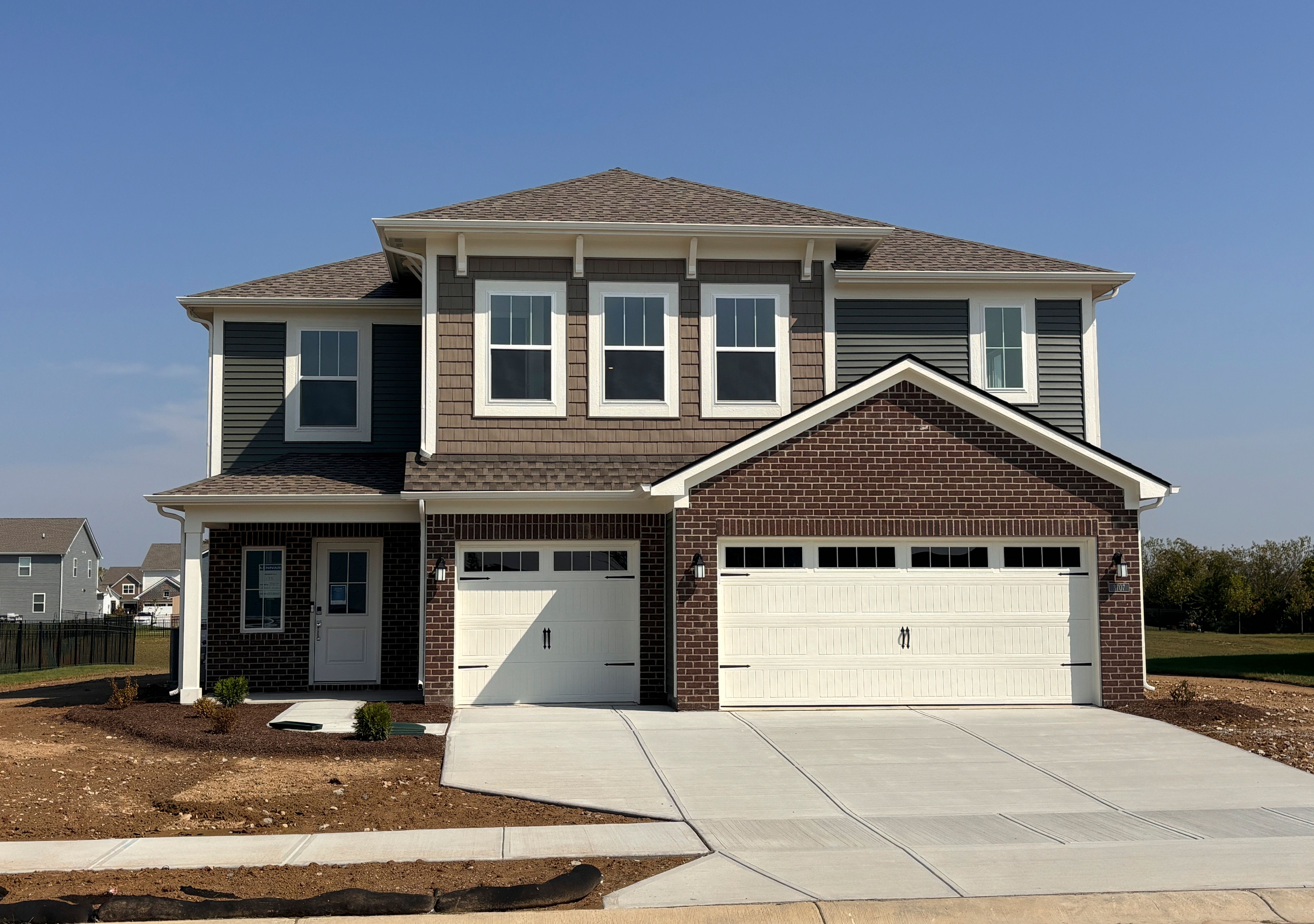 Paddington - Kingsbridge - Kingsbridge 3-Car Venture: Franklin, Indiana - Lennar