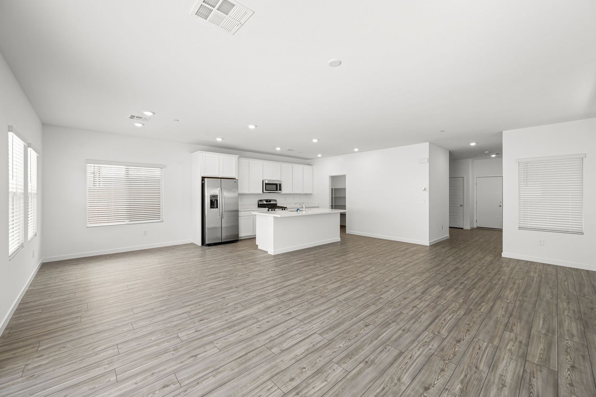 4 web or mls Lennar  3381 DANCING WATERS ST  4