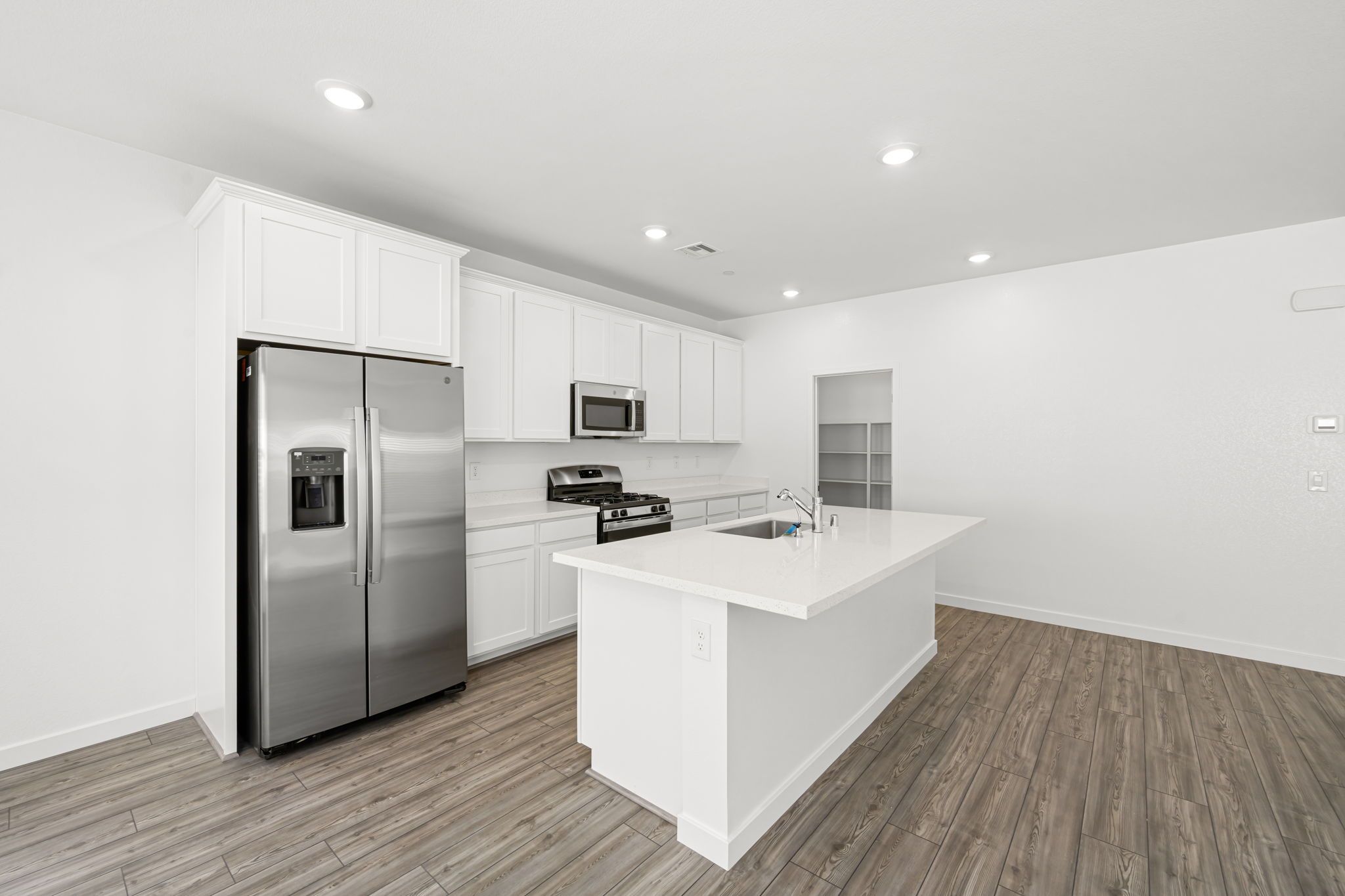 5 web or mls Lennar  3381 DANCING WATERS ST  5