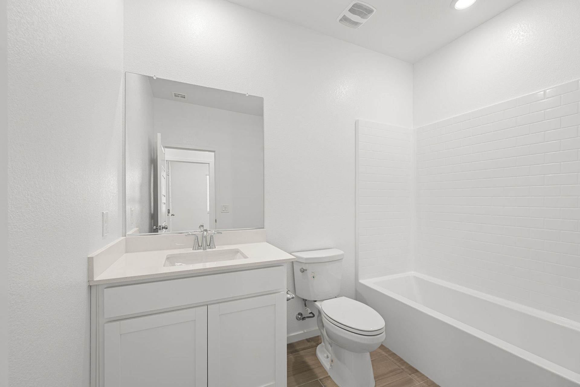20 web or mls Lennar  3381 DANCING WATERS ST  20