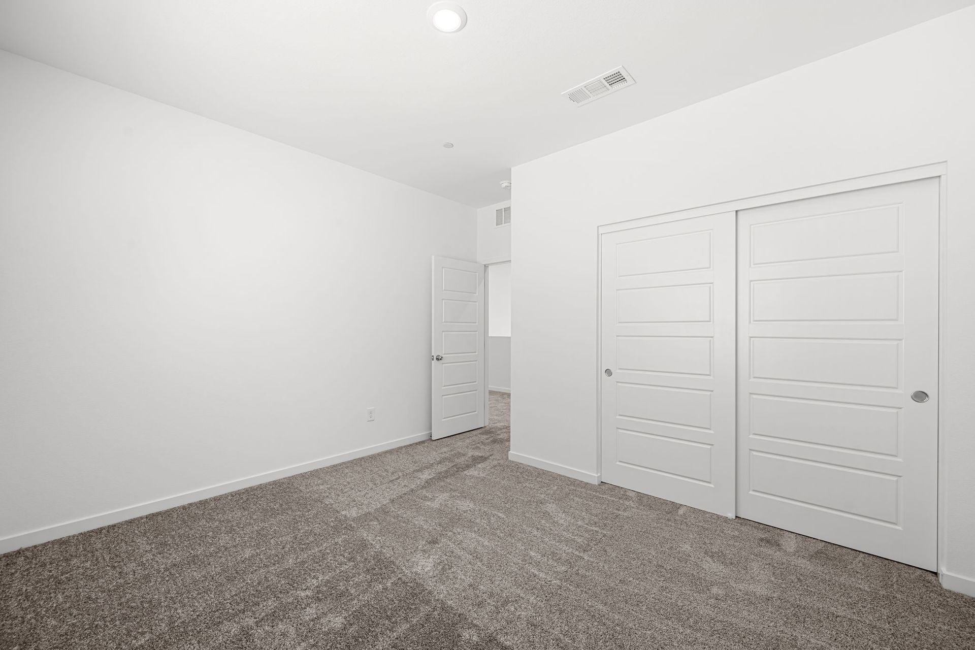 22 web or mls Lennar  3381 DANCING WATERS ST  22