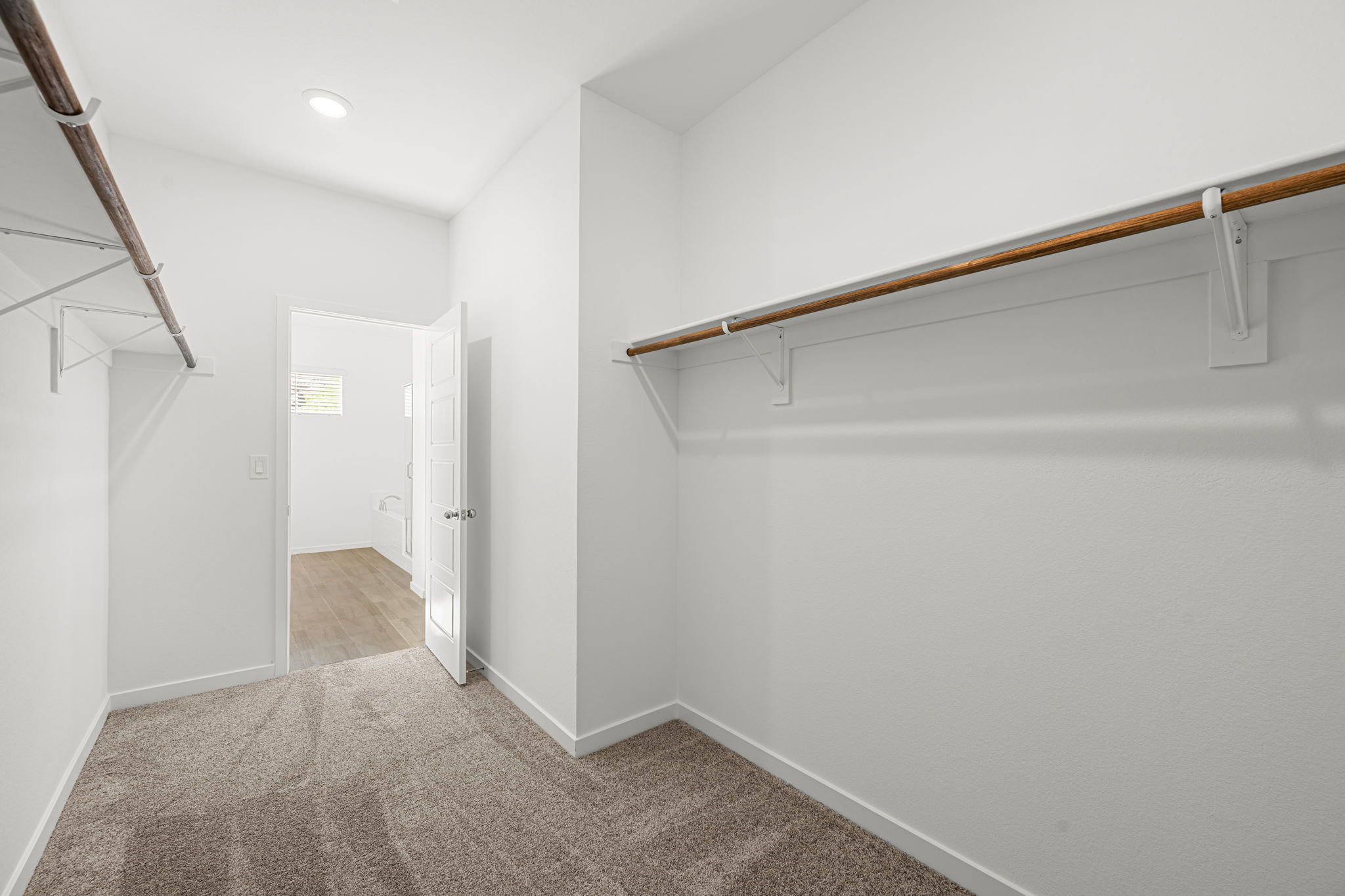 28 web or mls Lennar  3381 DANCING WATERS ST  28