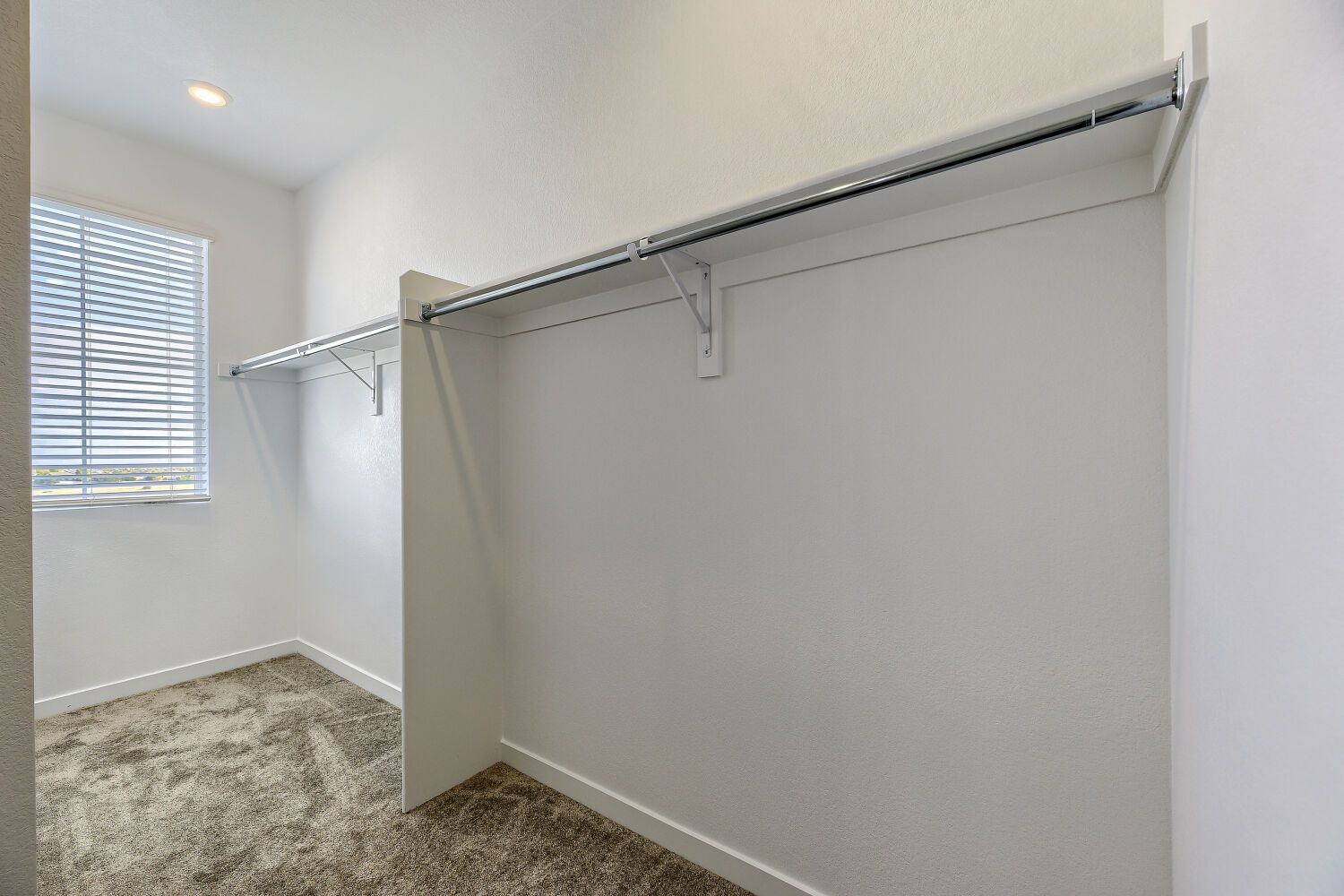 16443 Standing Elk Dr   Web Quality   009   09 Primary Bedroom Closet