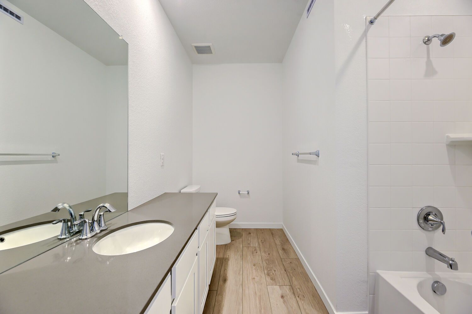 16443 Standing Elk Dr   Web Quality   011   11 Bathroom