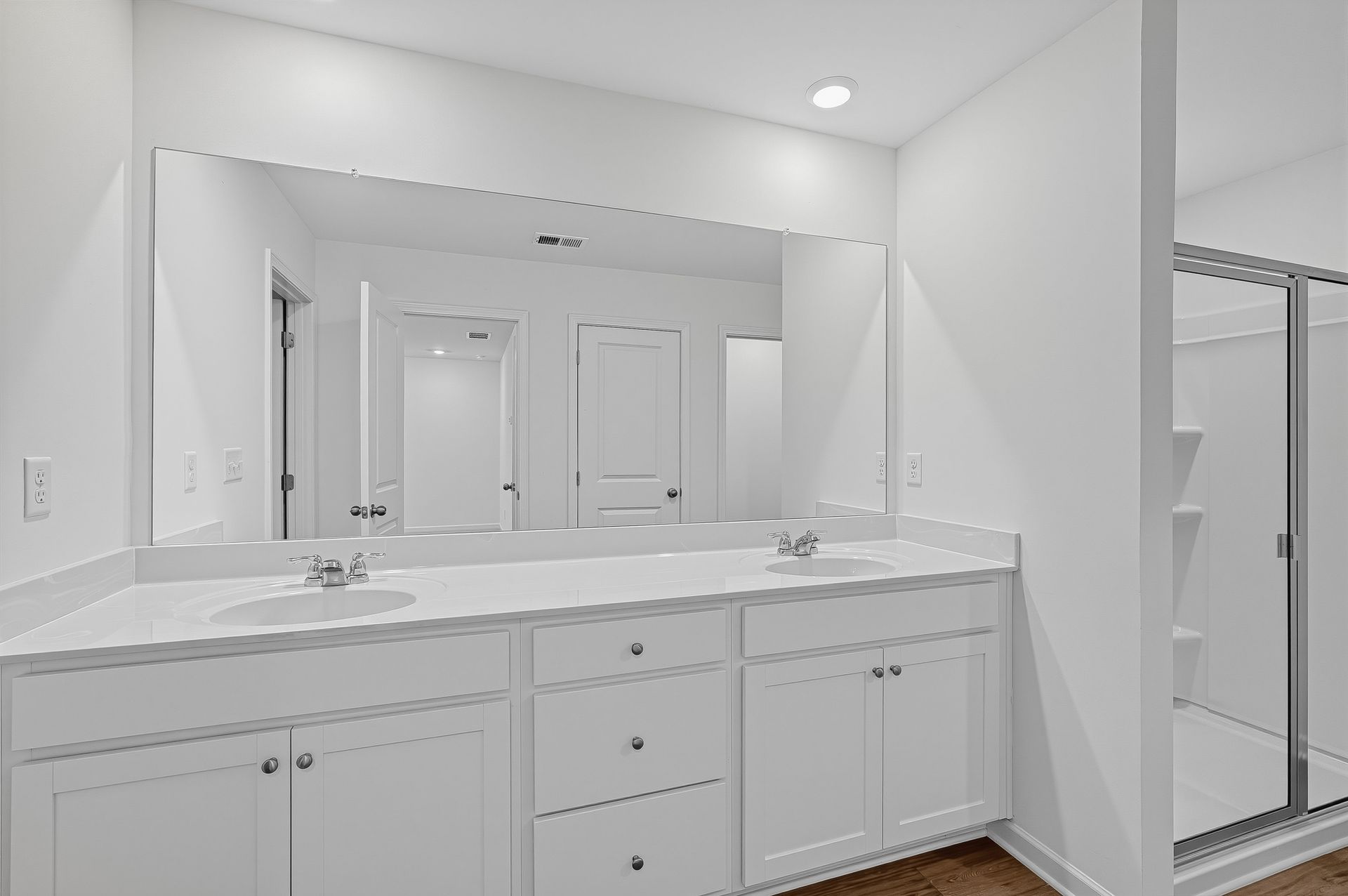 Townsat Creekside Hawkinswbasement 21
