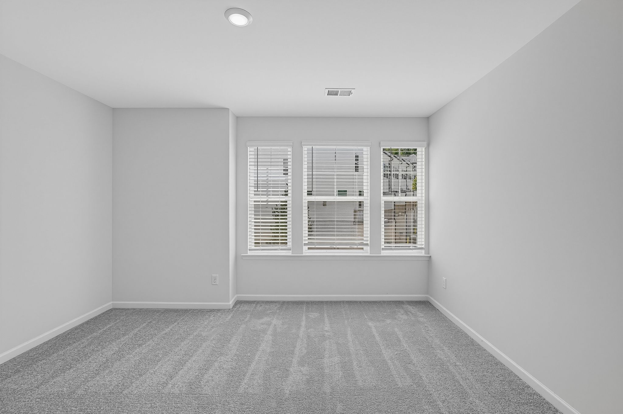 Townsat Creekside Hawkinswbasement 14