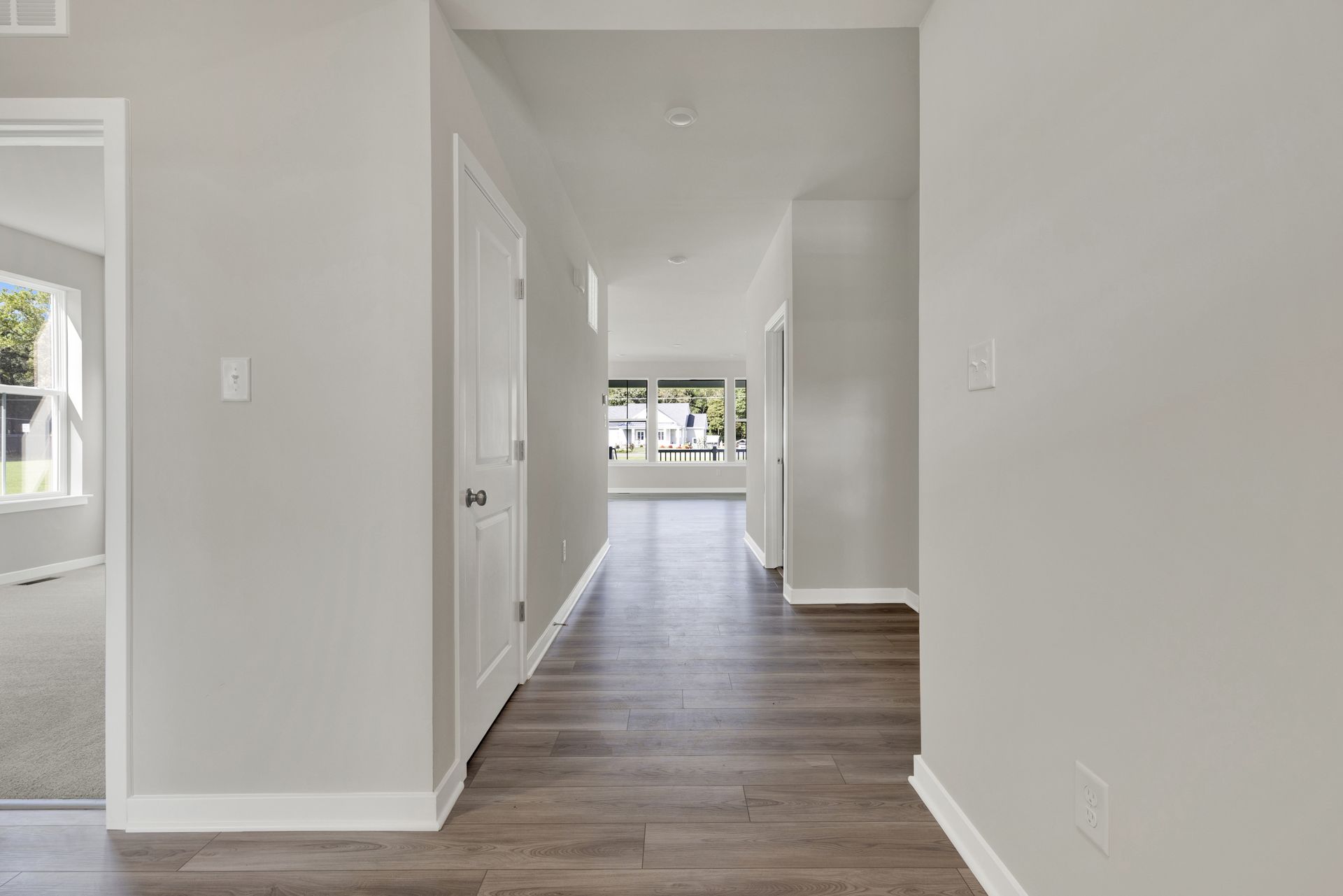 Four Winds Farm Savannah Hallway