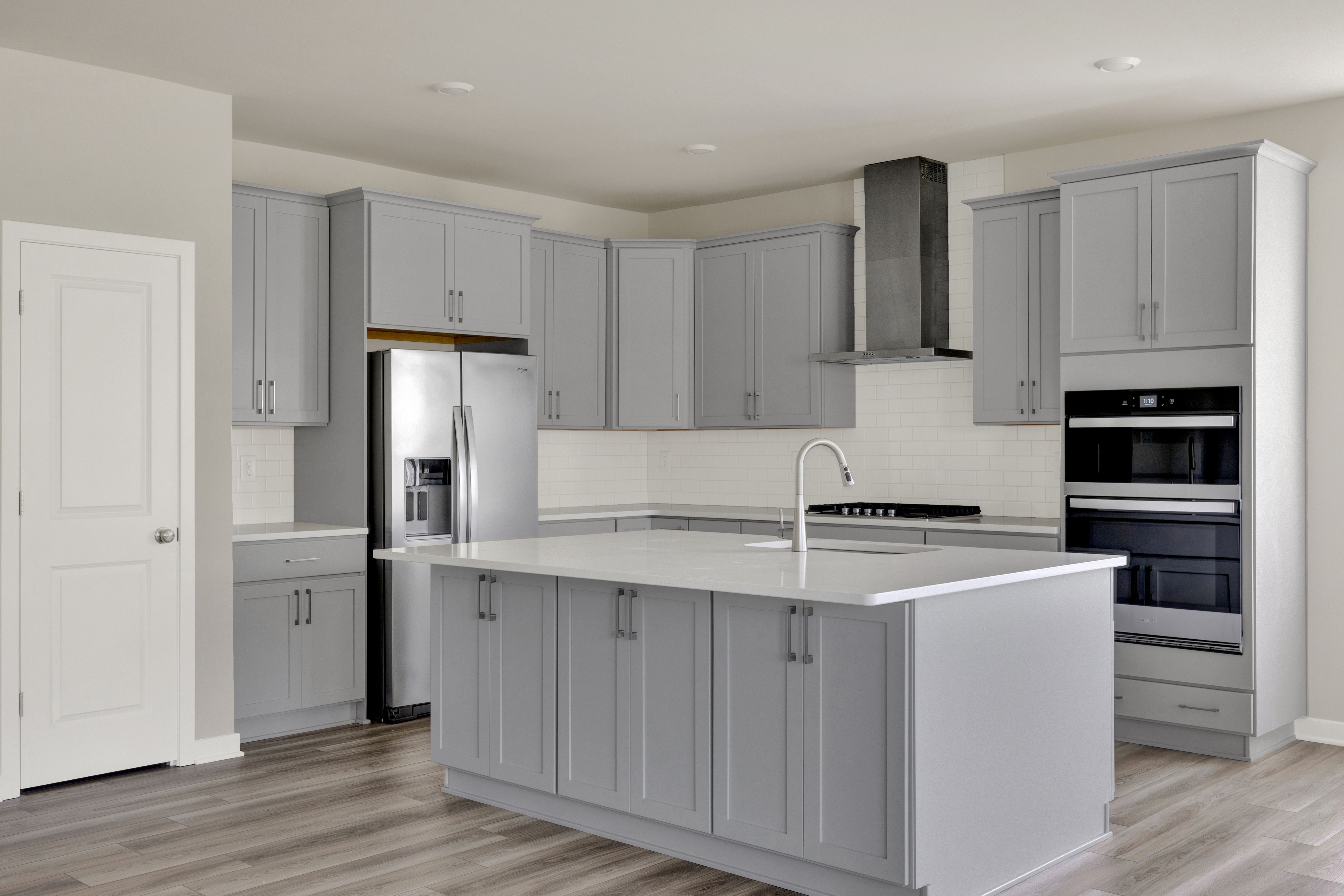 Four Winds Farm Savannah Kitchen 2of4