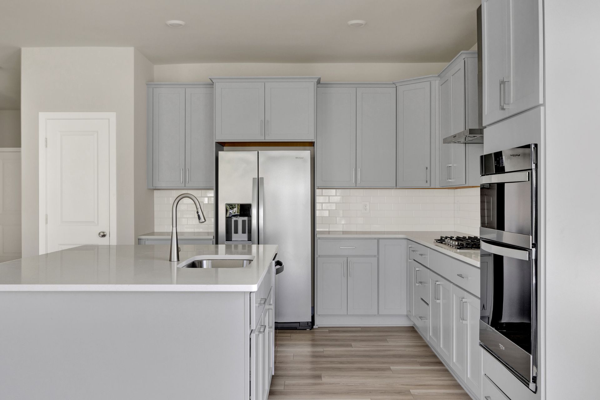 Four Winds Farm Savannah Kitchen 1of4