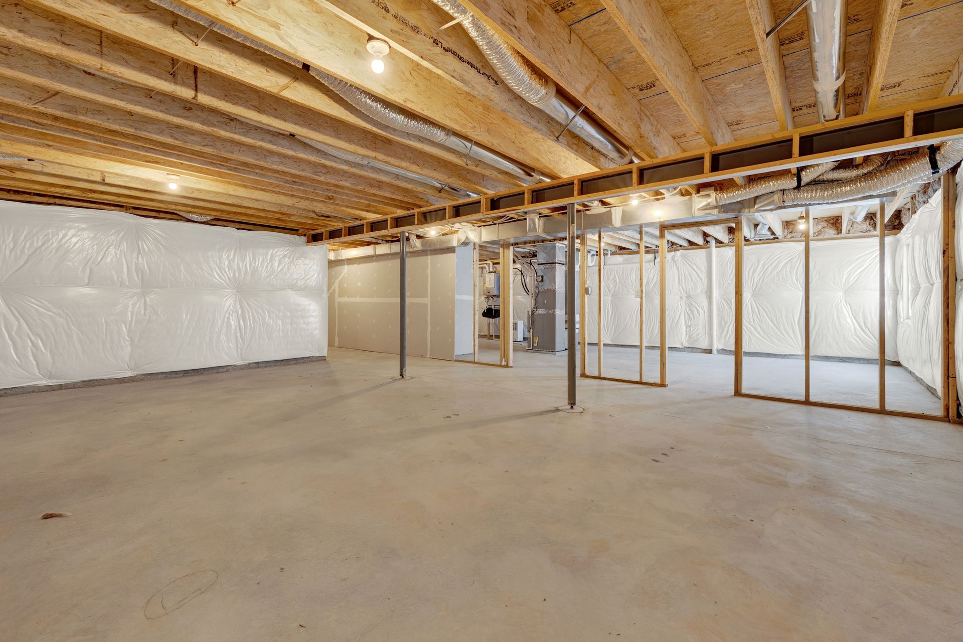 Four Winds Farm Newport Basement 1of2
