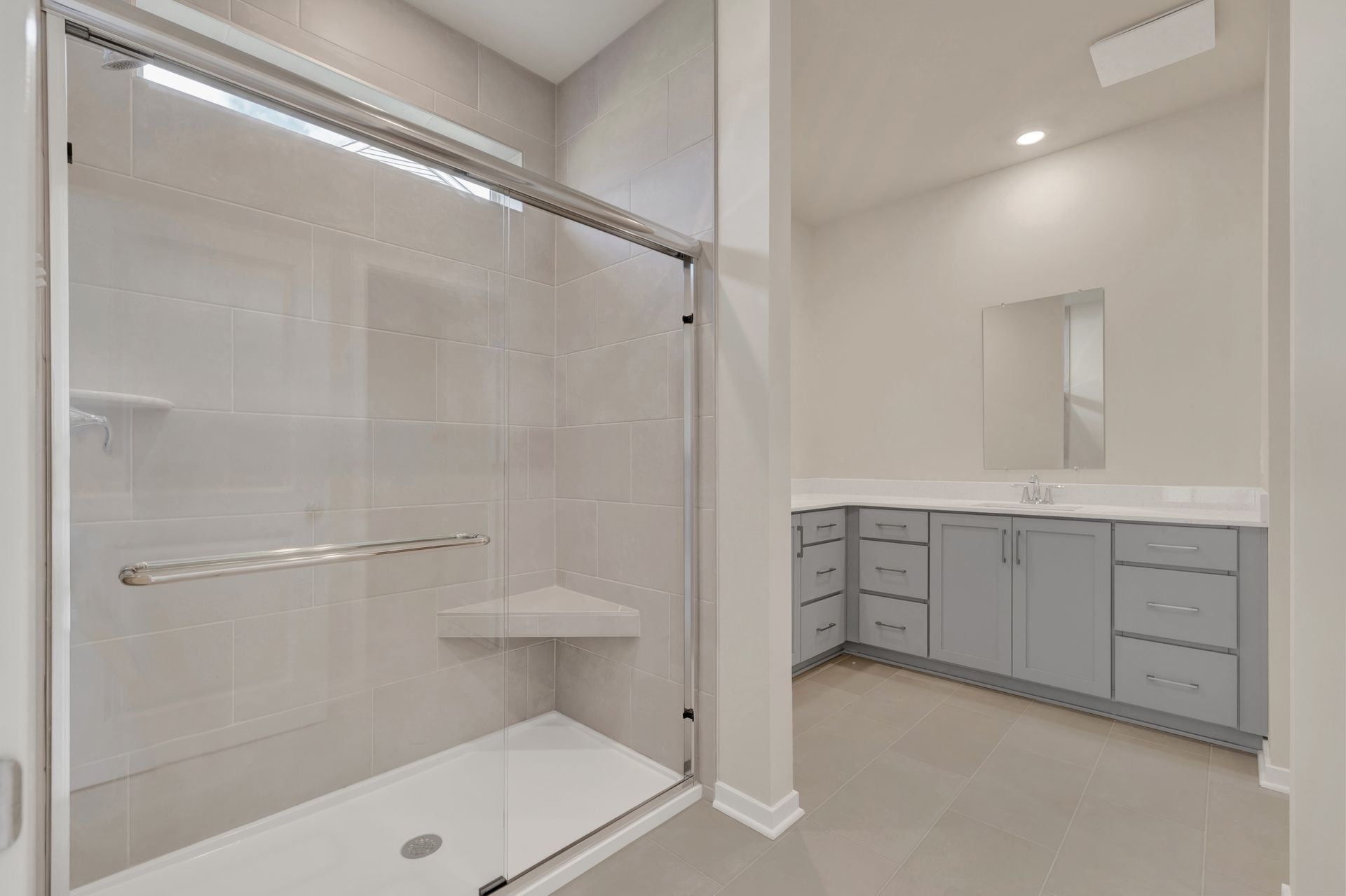 Four Winds Farm Dorian Owners Bath 2of2