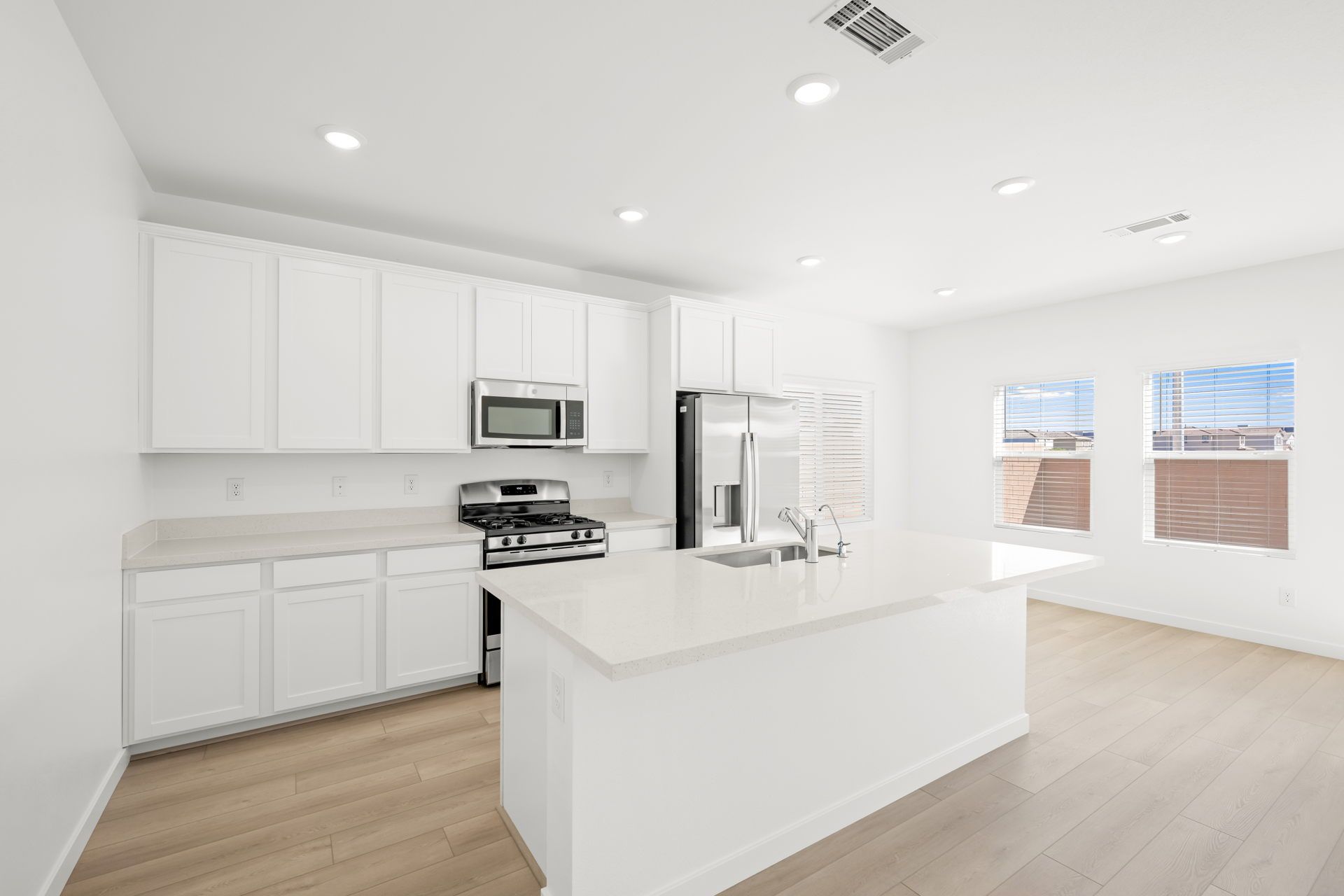 Lennar4059 Kalina Ridge Ave06