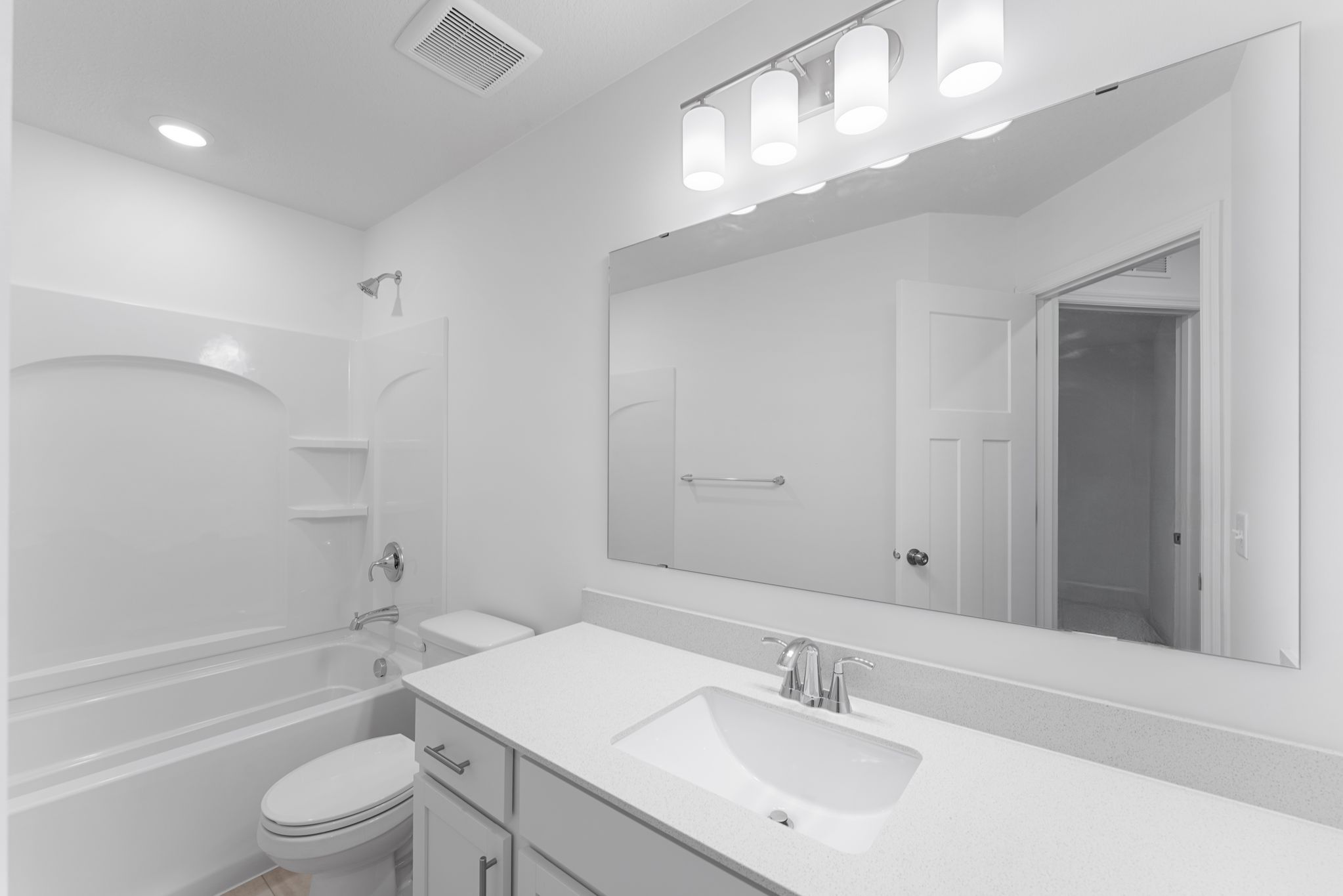 2 Fieldsof Winslow Cove Bristol QMI H S22134543613 Bathroom F2