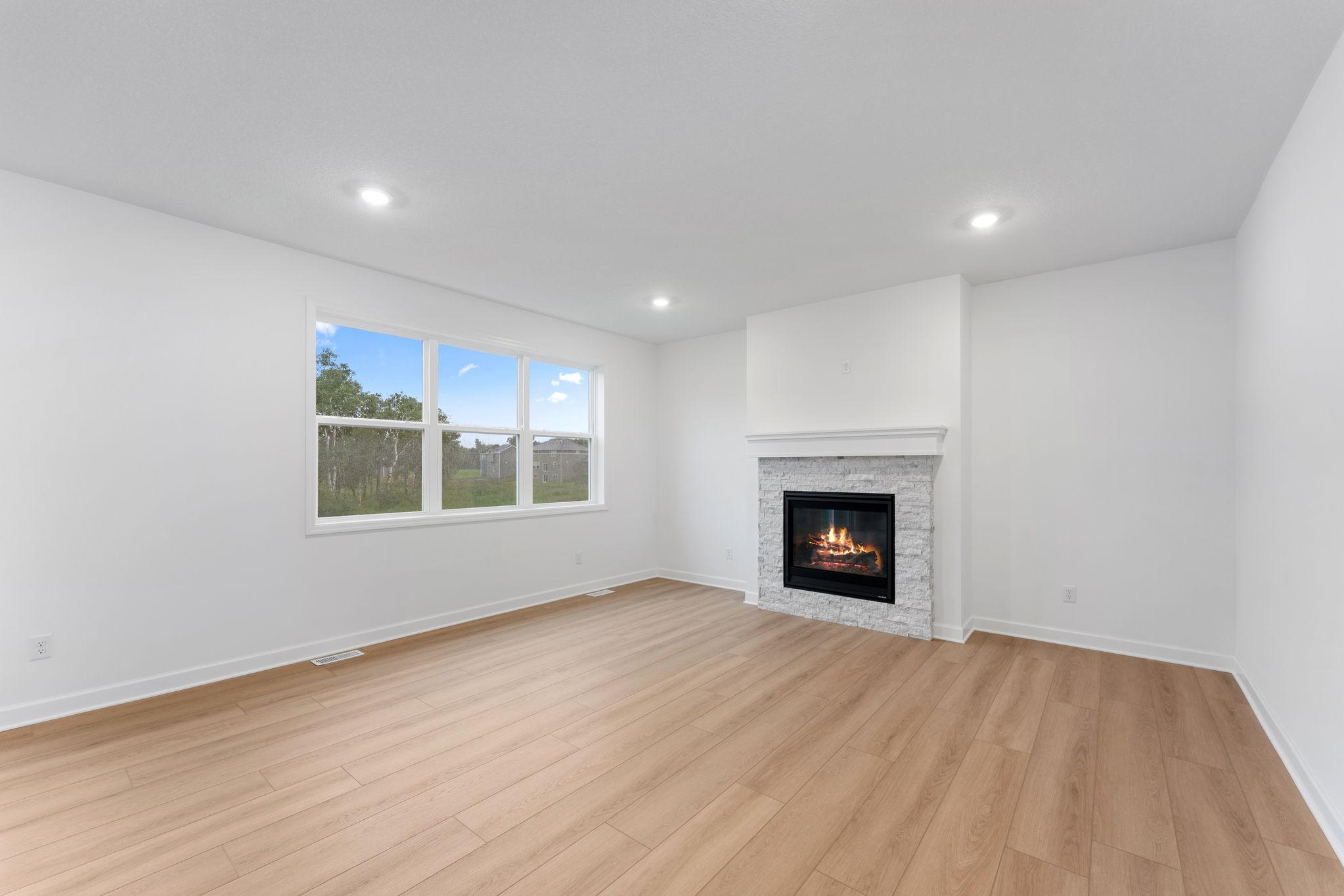 9 Fieldsof Winslow Cove Bristol QMI H S22134543613 Great Room F1