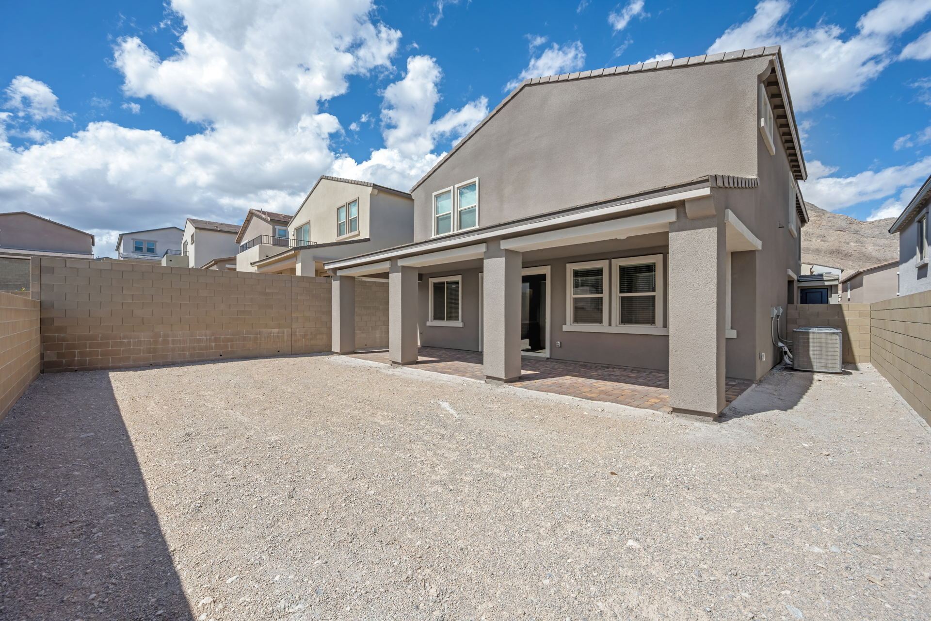 Lennar11823 Mimicking Song Lane32