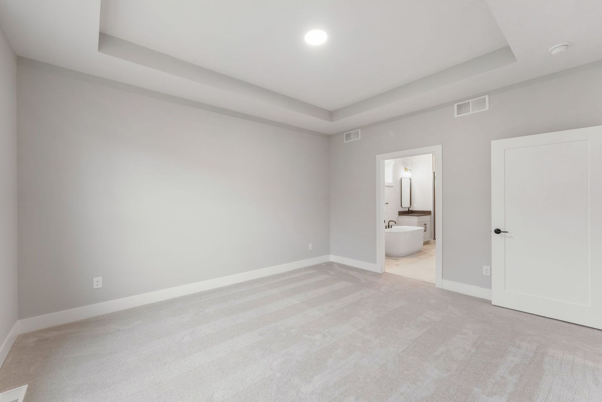 38 Cedar Hills Montreux QMI H S5209 Owners Bedroom 4of4 F1