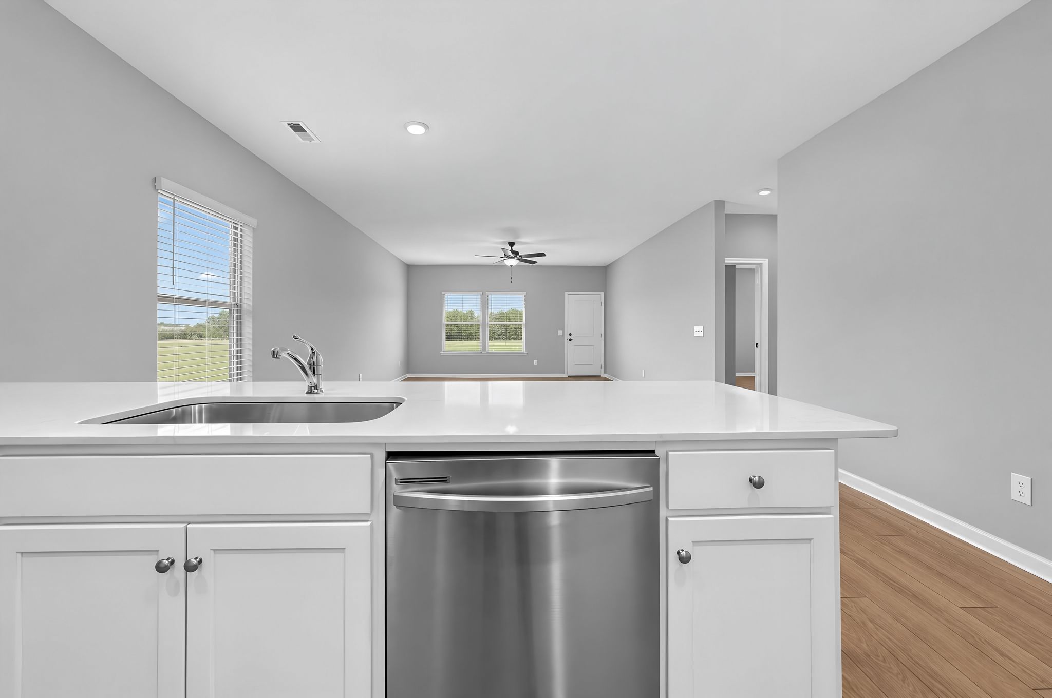 Southern Springs Newlin 9