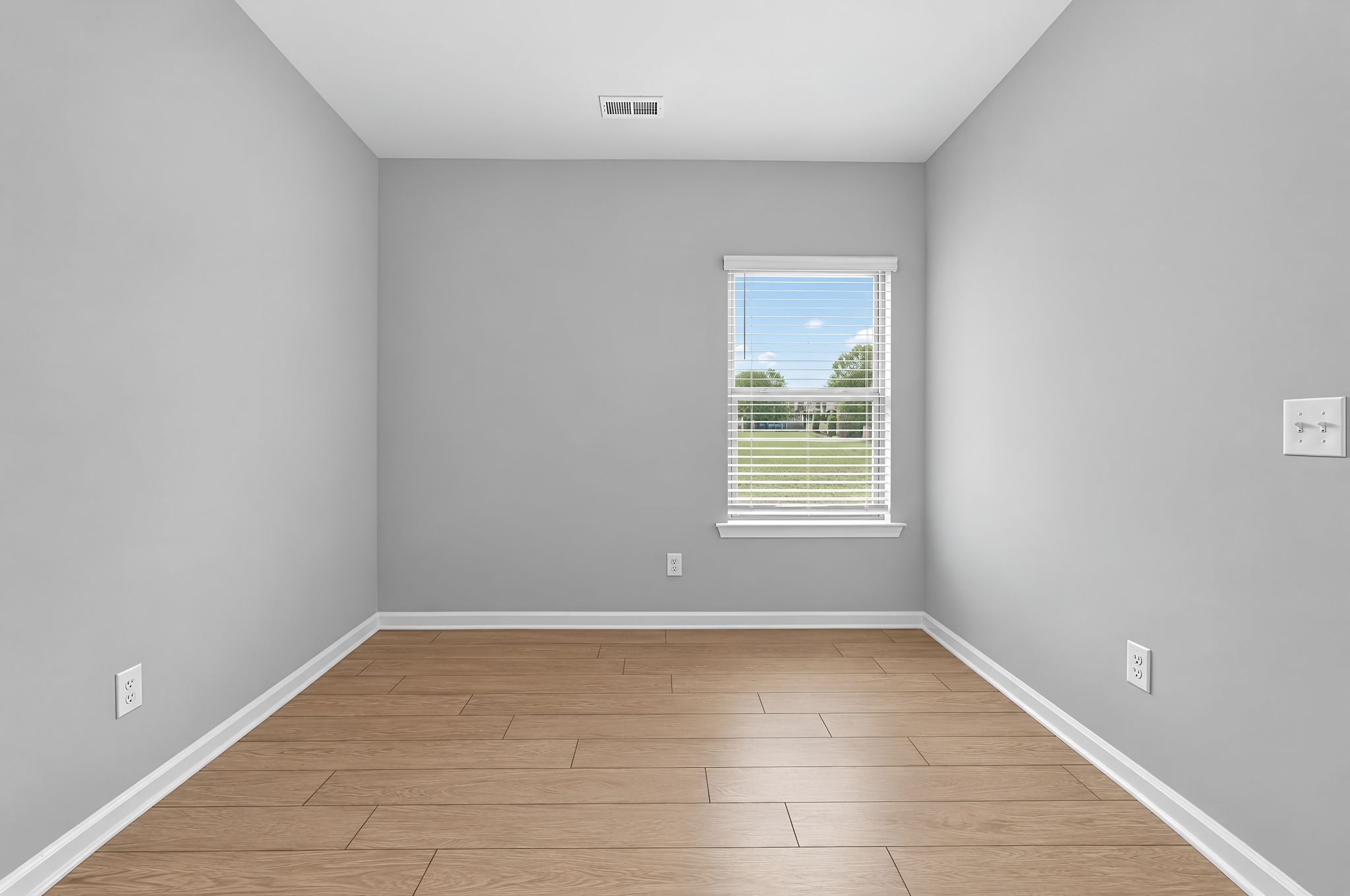 Southern Springs Newlin 11