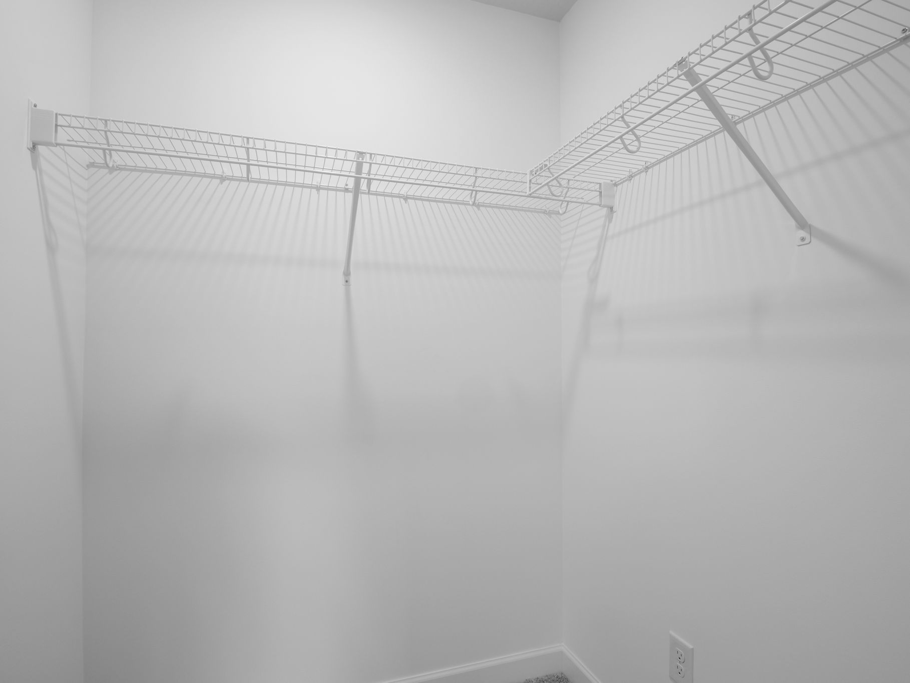 16 Timber Creek Donovan QMI H S4407 Owners Closet F1