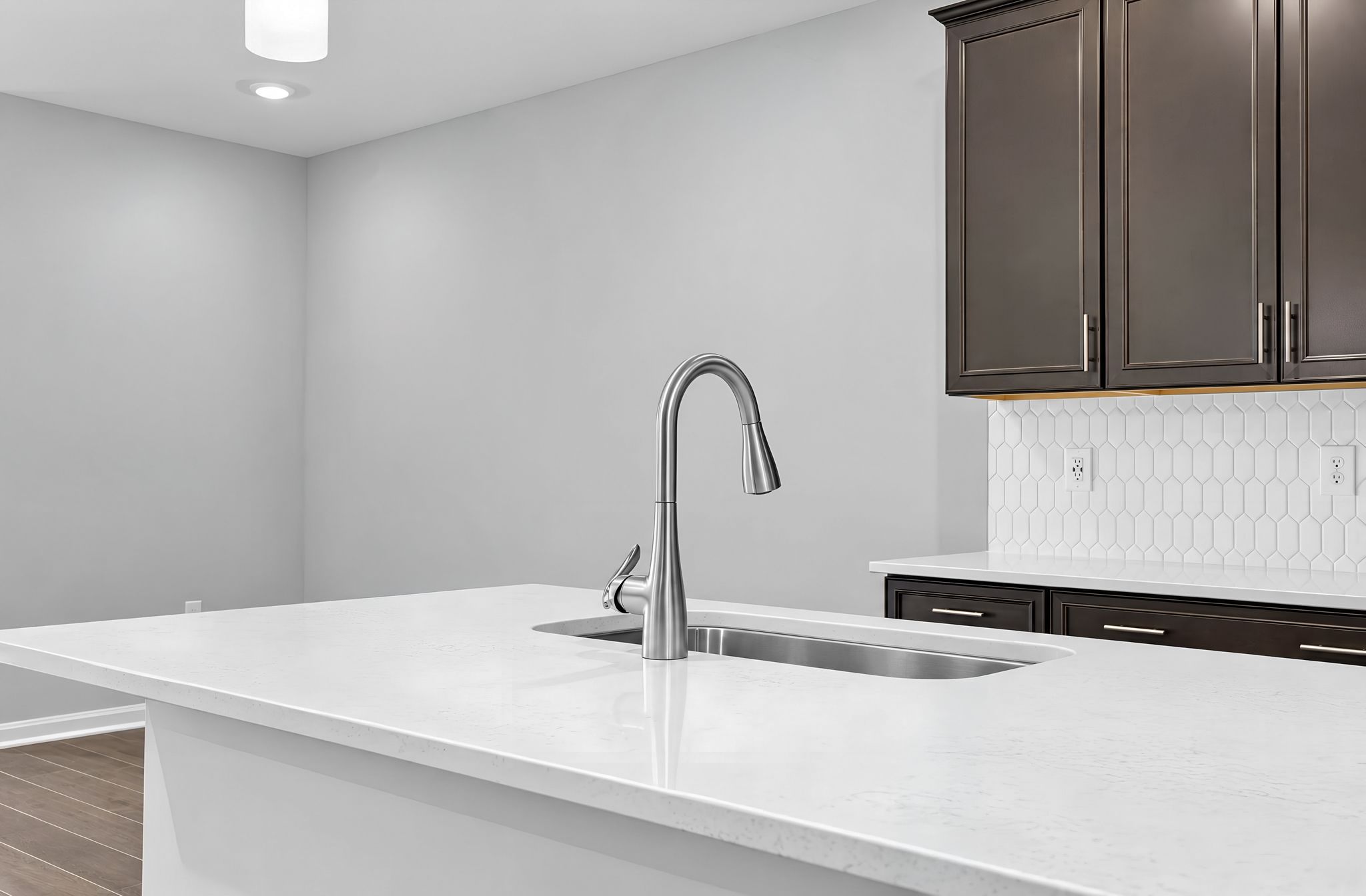 Beechfield Manors Rose Kitchen 1of8