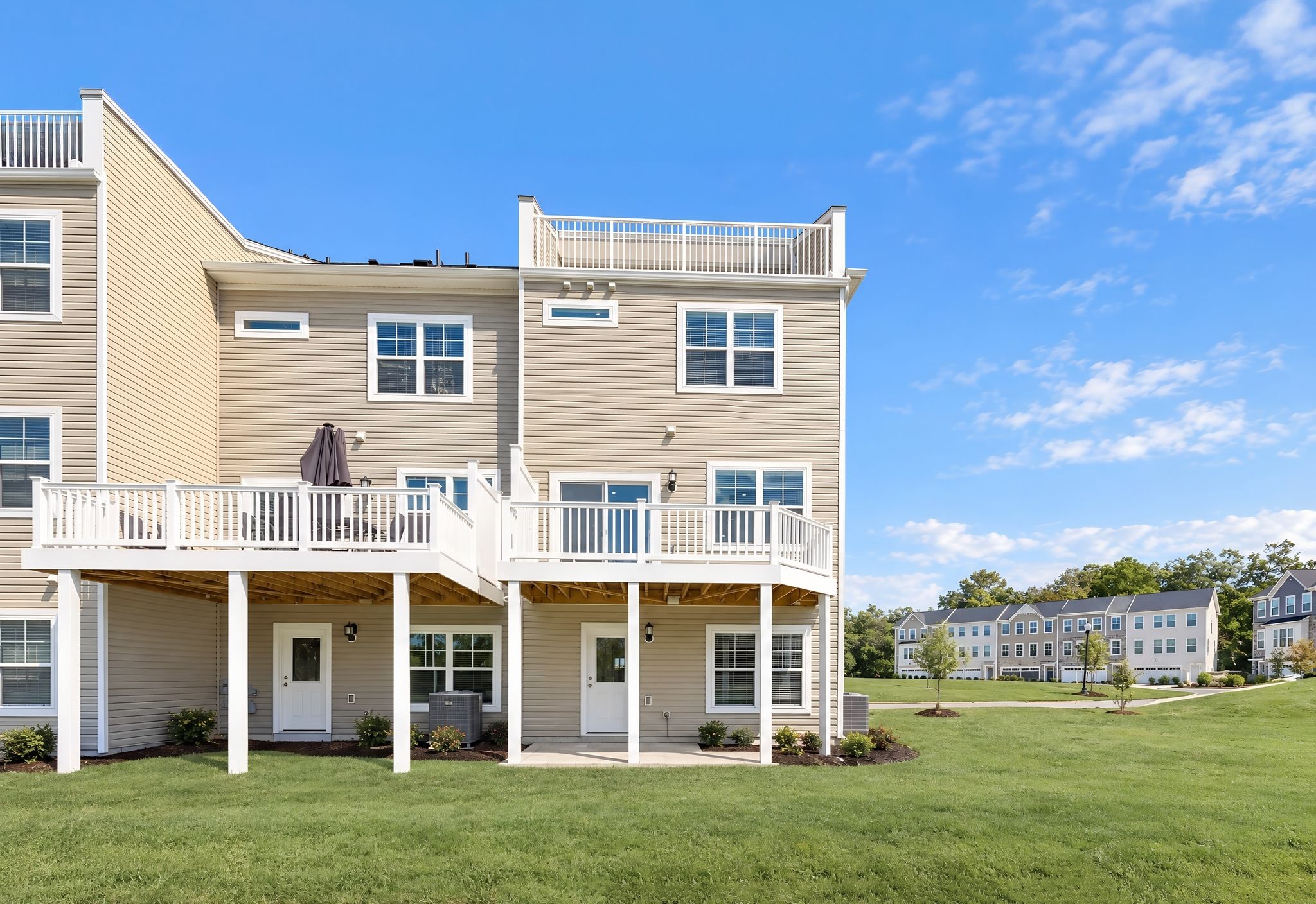 Tidesat River Marsh Arcadia Exterior 2of3
