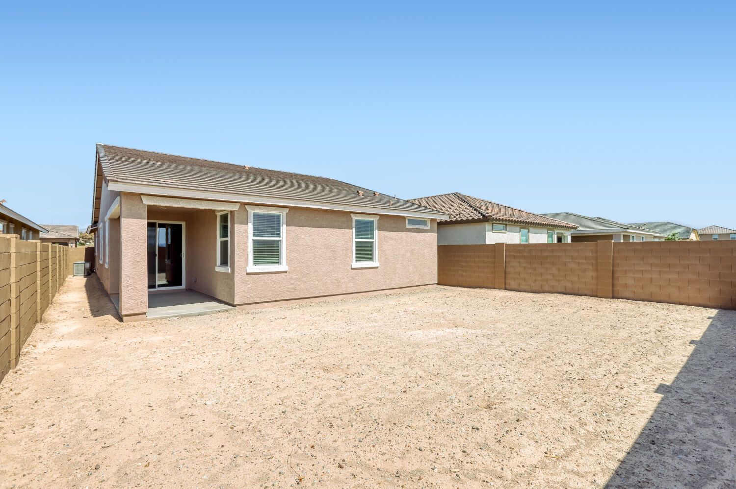 23351 W Pkwy Dr   Web Quality   011   11 Exterior Rear