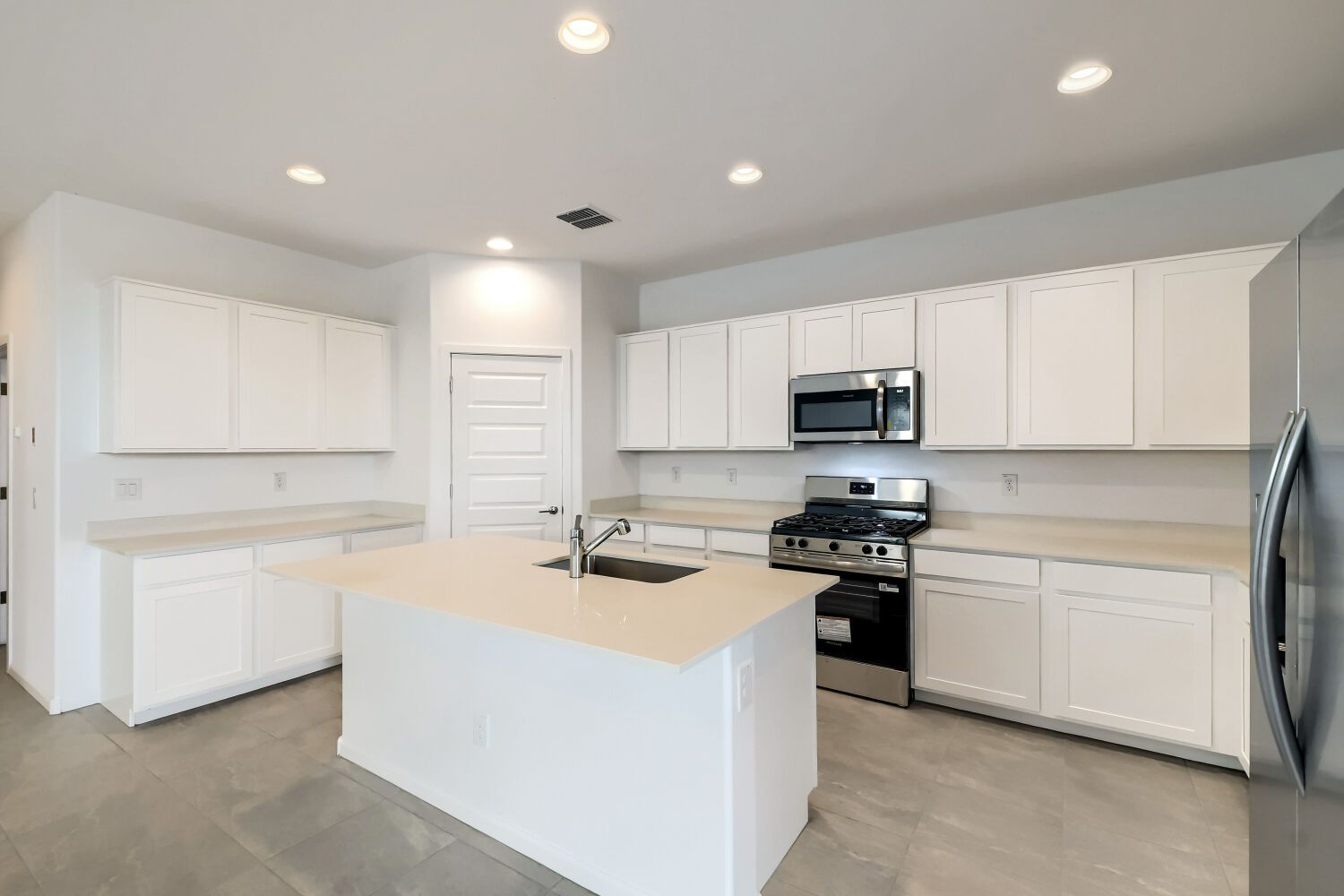 30230 Wild Hazel Dr   Web Quality   003   03 Kitchen