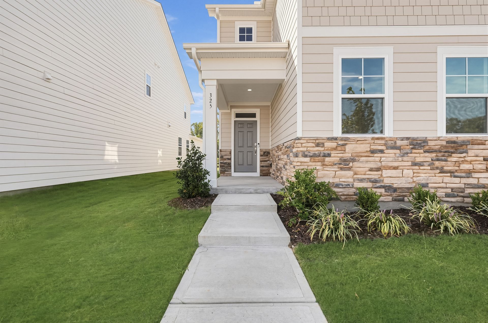 Golden Trace Waterbury 3