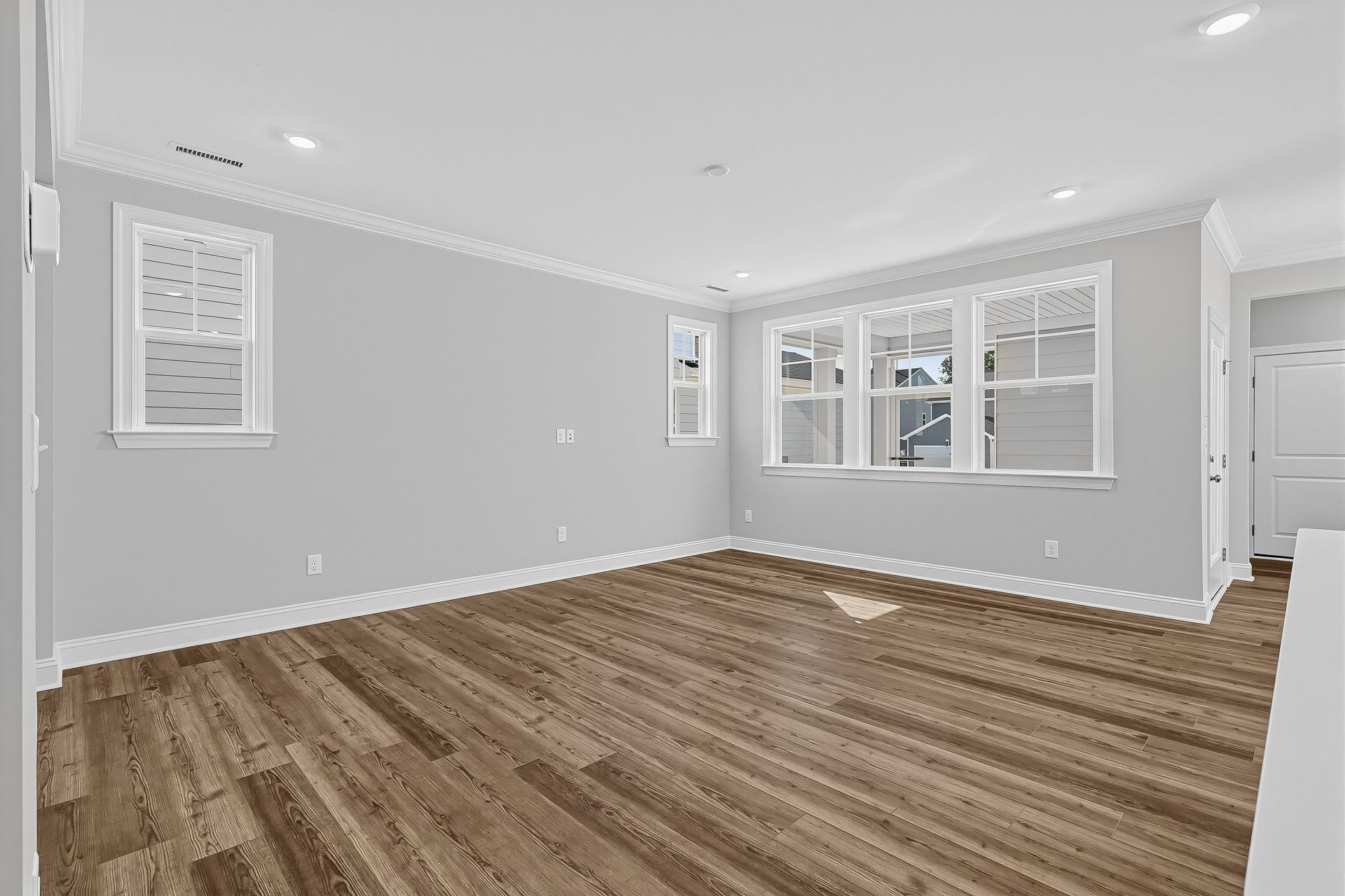 Golden Trace Waterbury 10