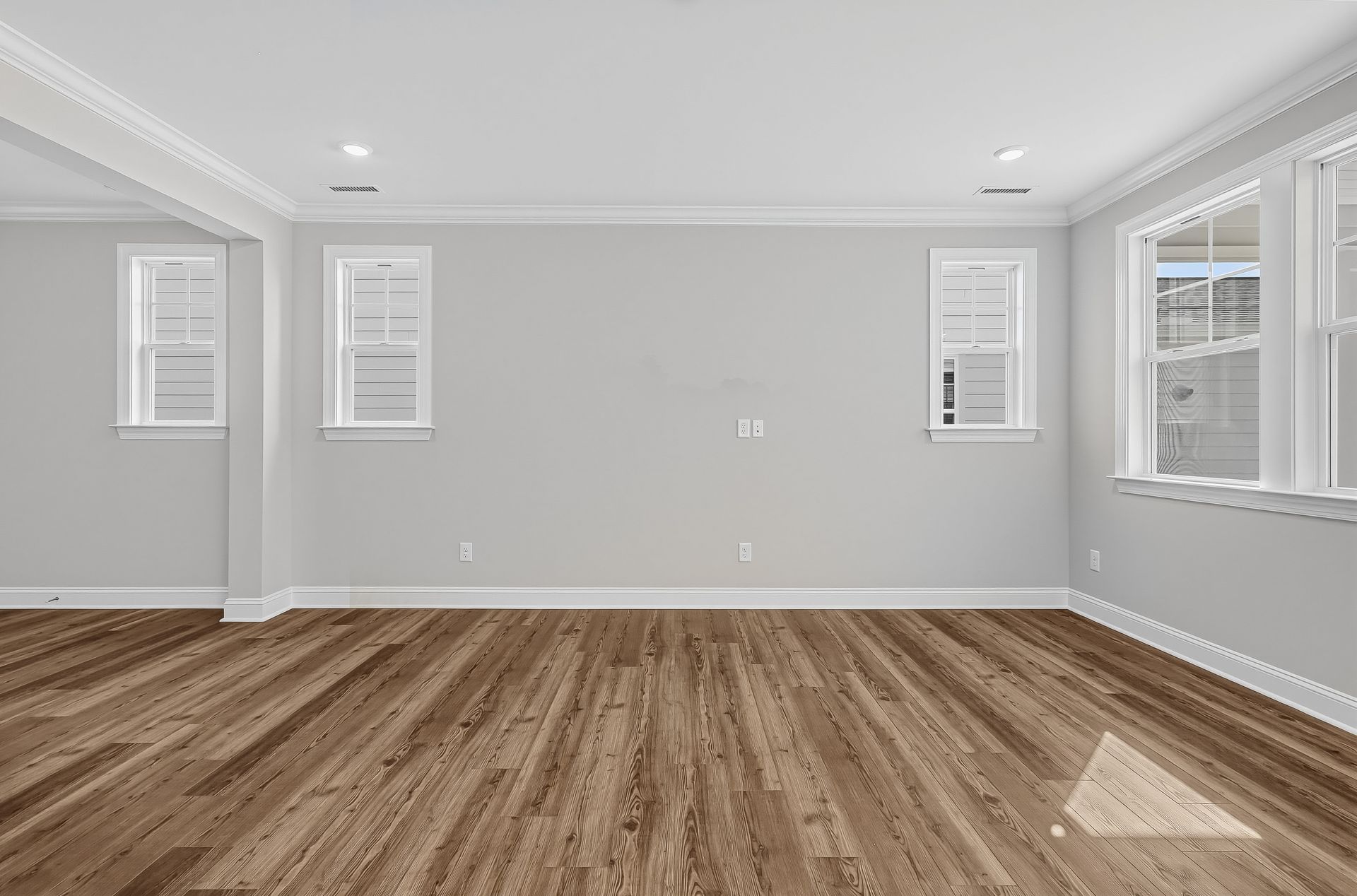 Golden Trace Waterbury 9