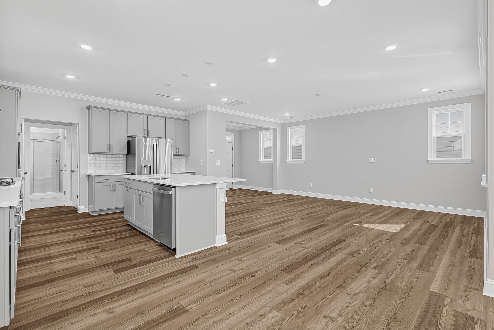 Golden Trace Waterbury 13