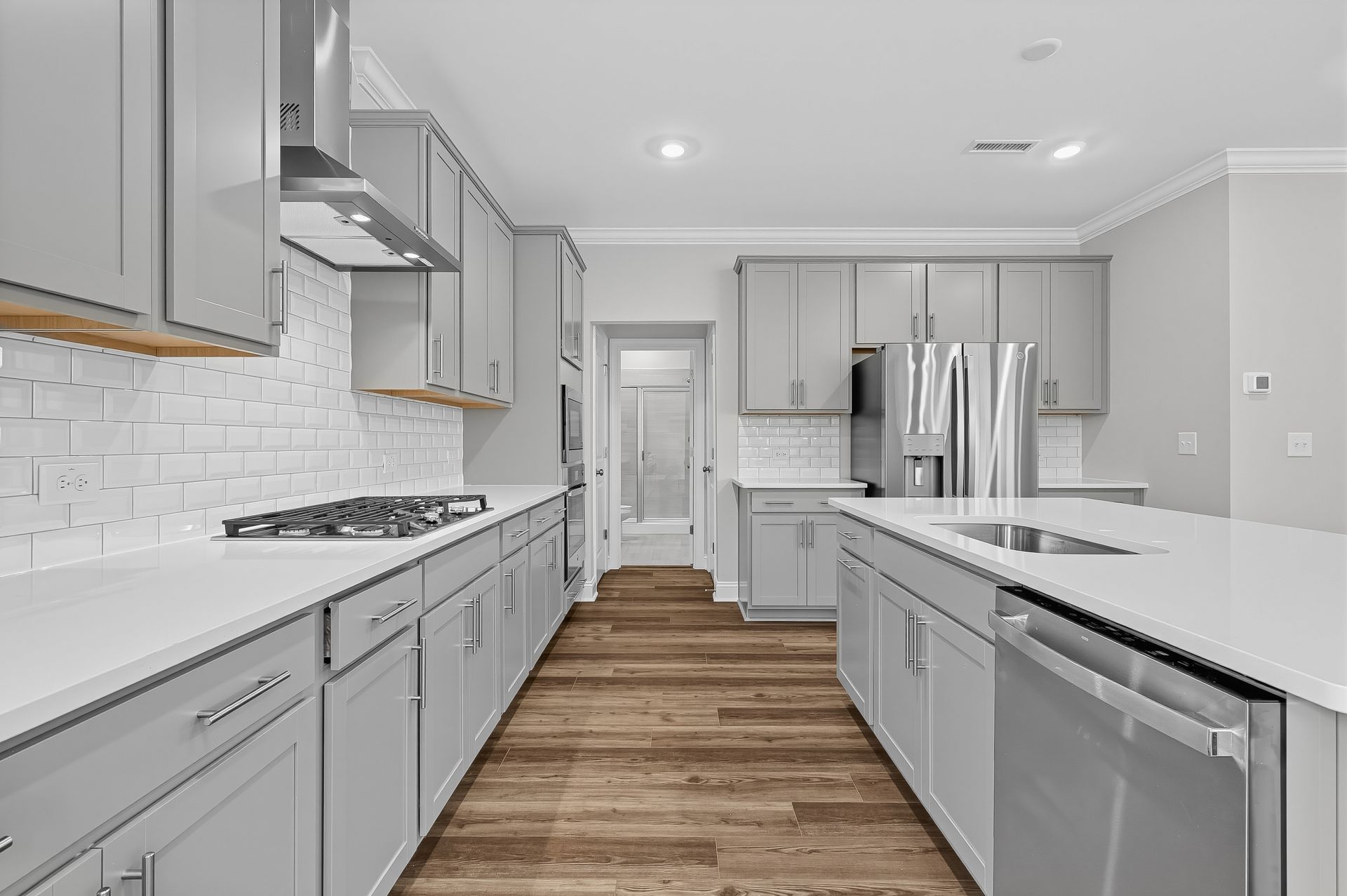 Golden Trace Waterbury 15