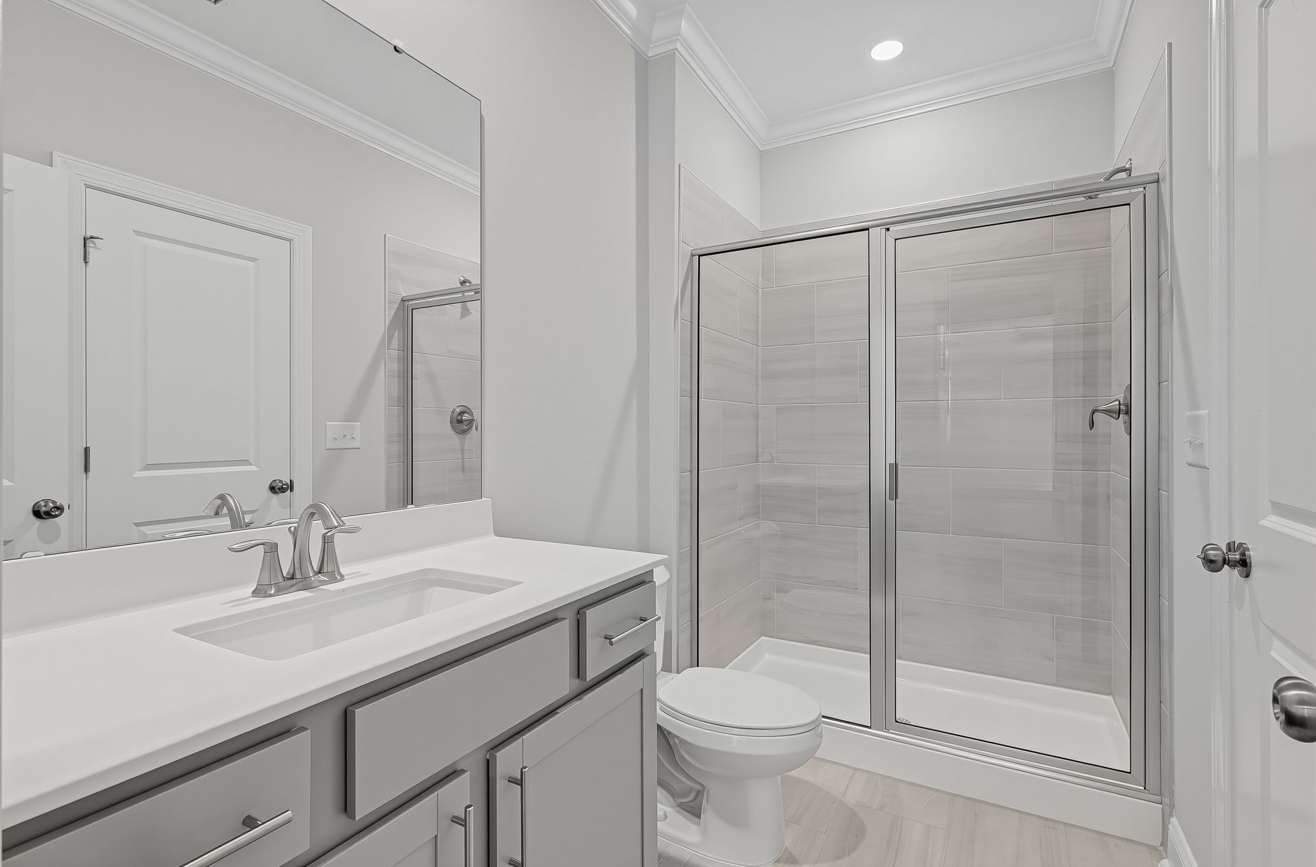 Golden Trace Waterbury 26