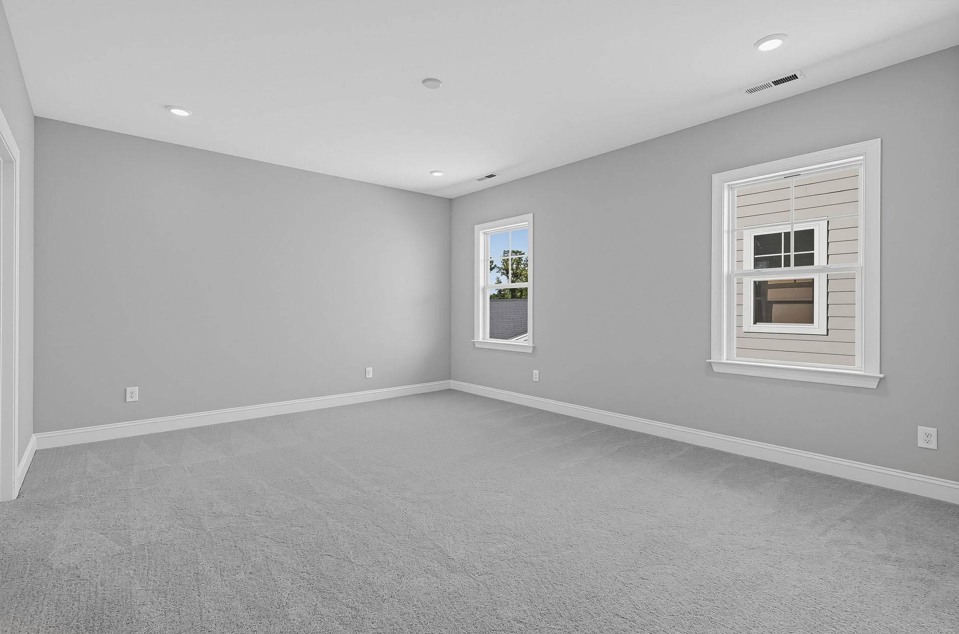 Golden Trace Waterbury 23