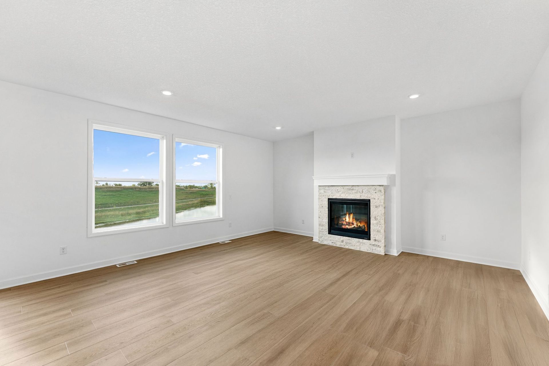 12 Watermark Lewis QMI H S20748548503 Great Room 1of2 F1