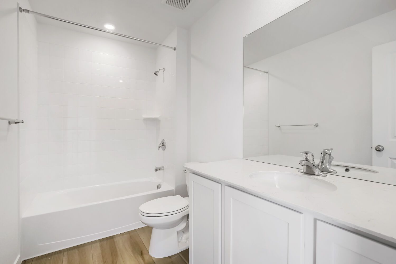 182 Mia Ln Secondary Bathroom